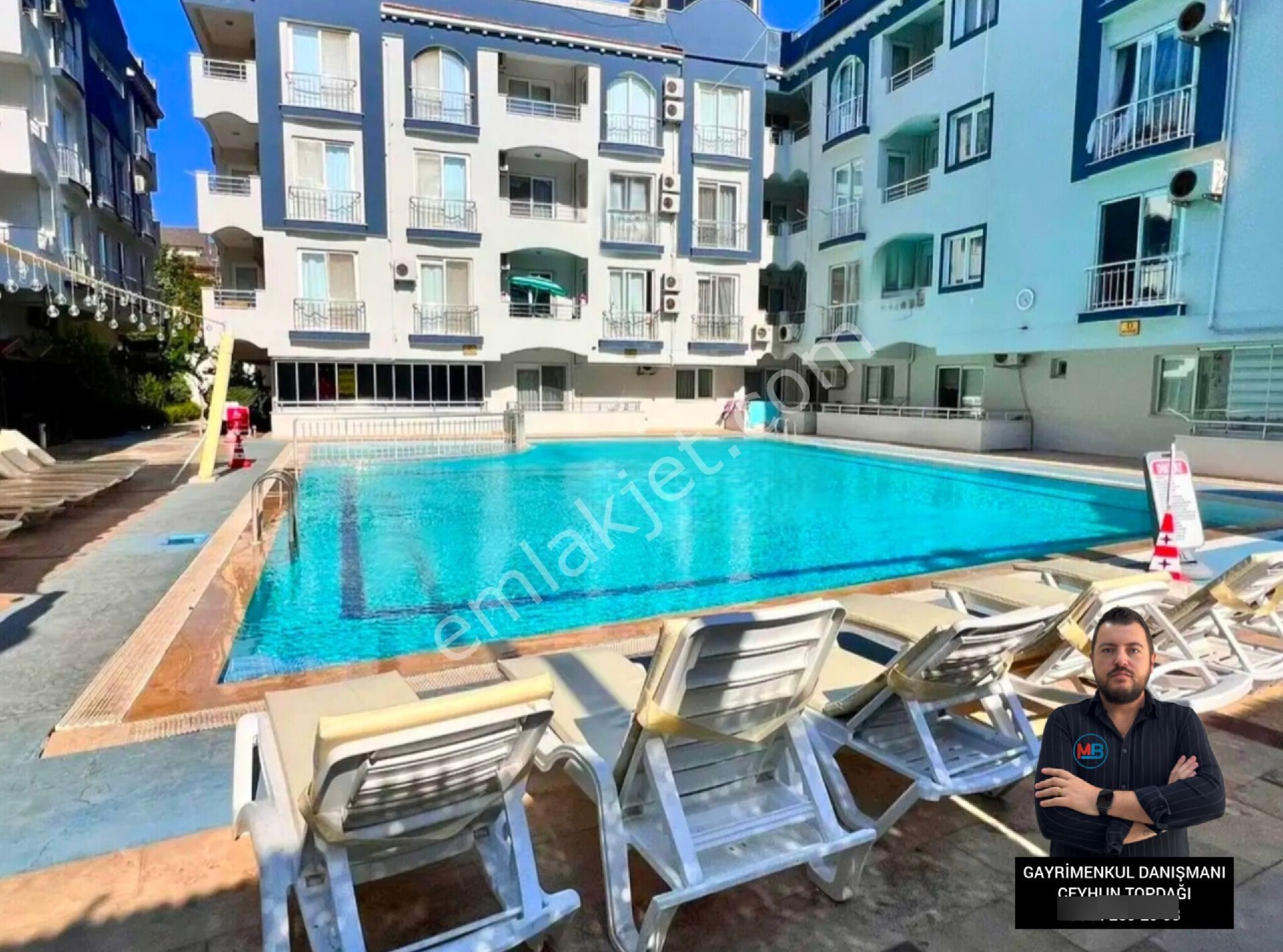 Didimde Satılık 2+1 Site İçerisinde Havuzlu Güvenlikli Orta Kat Daire !