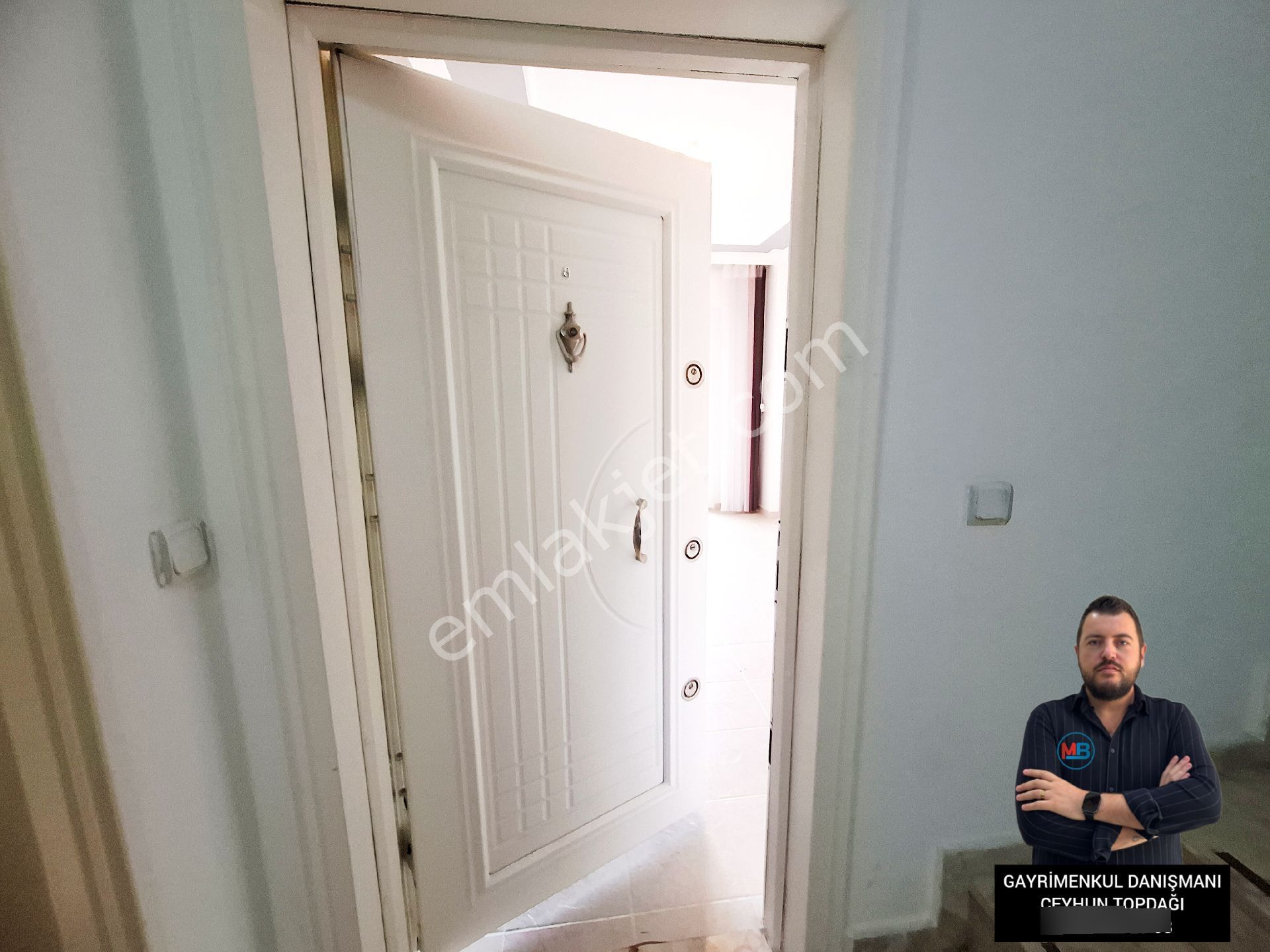 Didimde Satılık 2+1 Site İçerisinde Havuzlu Güvenlikli Orta Kat Daire ! - Görsel 3