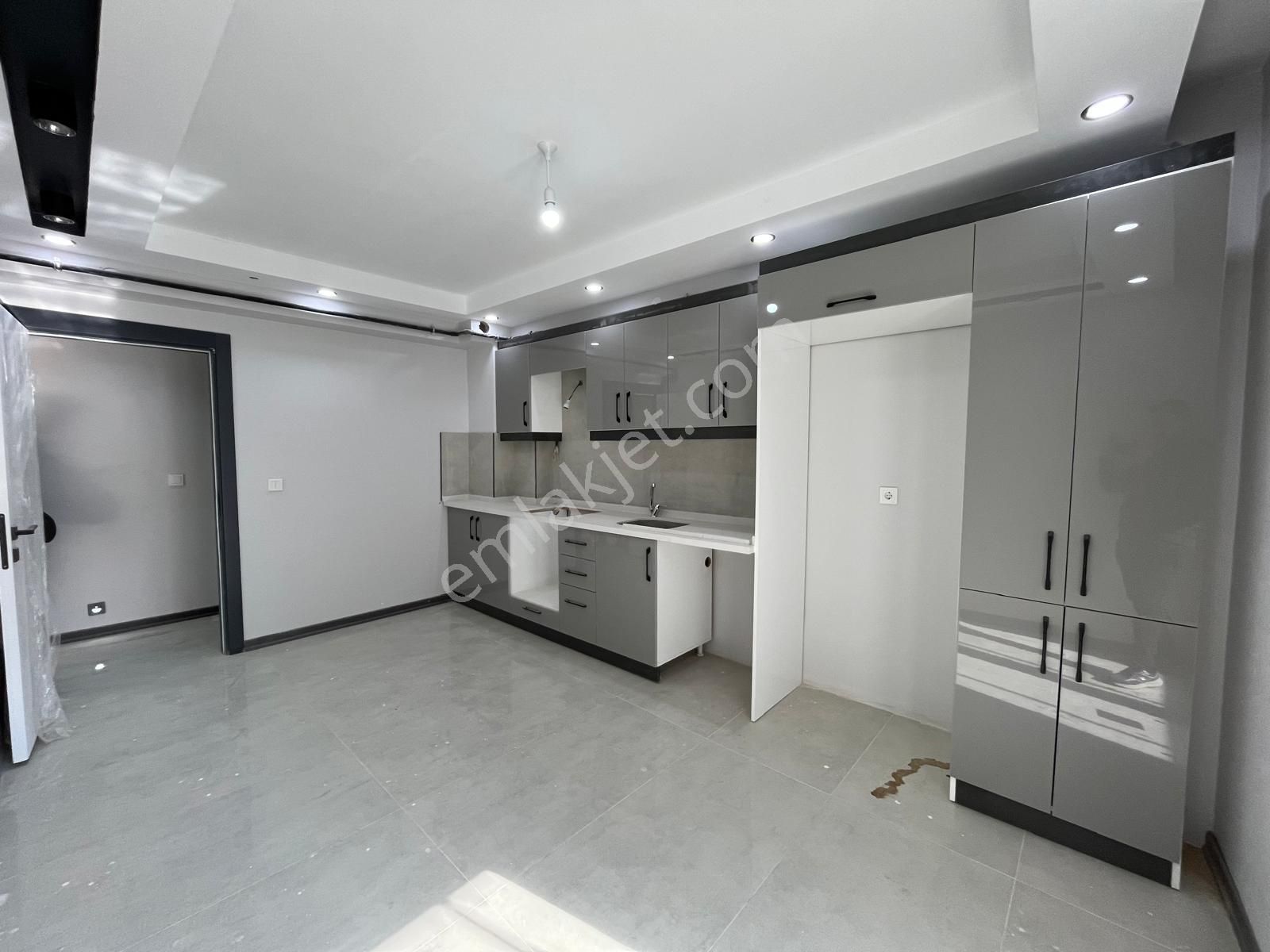 Tuncay Kartal'dan Çamlıca Mh De Ara Kat İskanlı 3+1 - Görsel 16