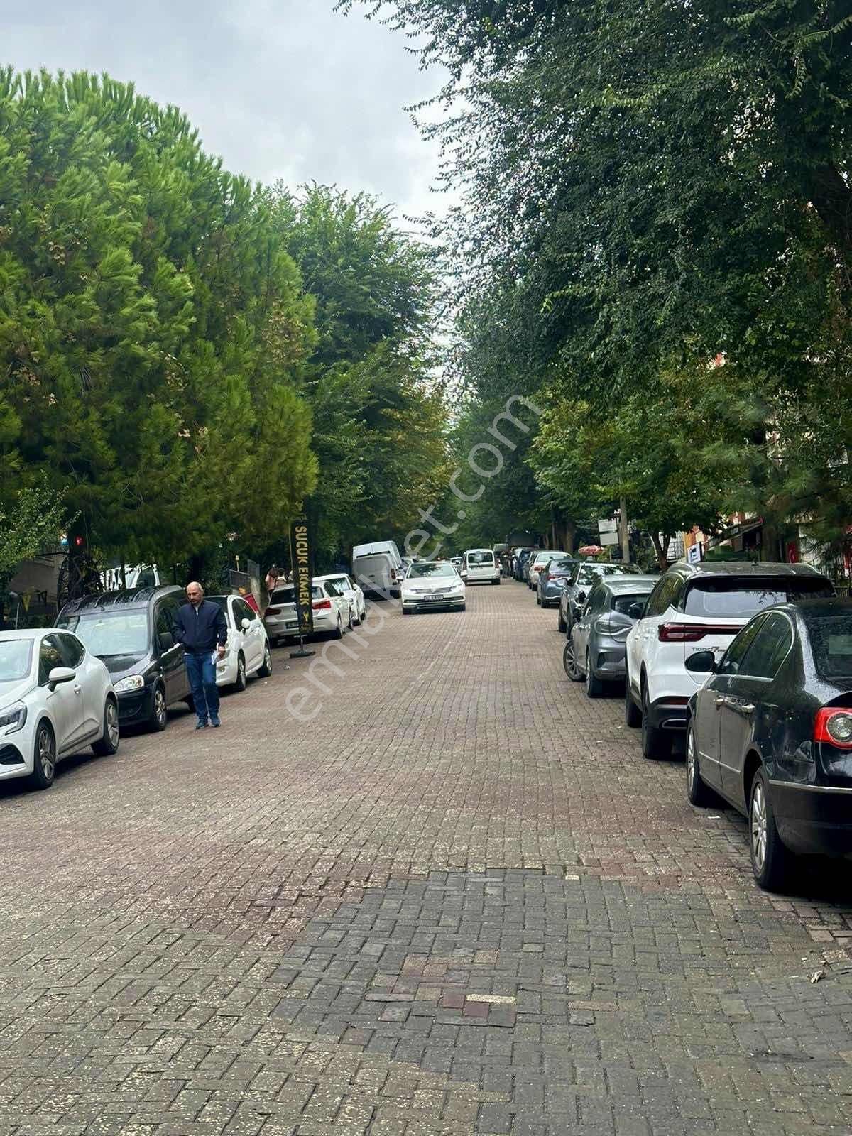 Engin Erdem'den Merterde Kiralık Dükkan - Görsel 13
