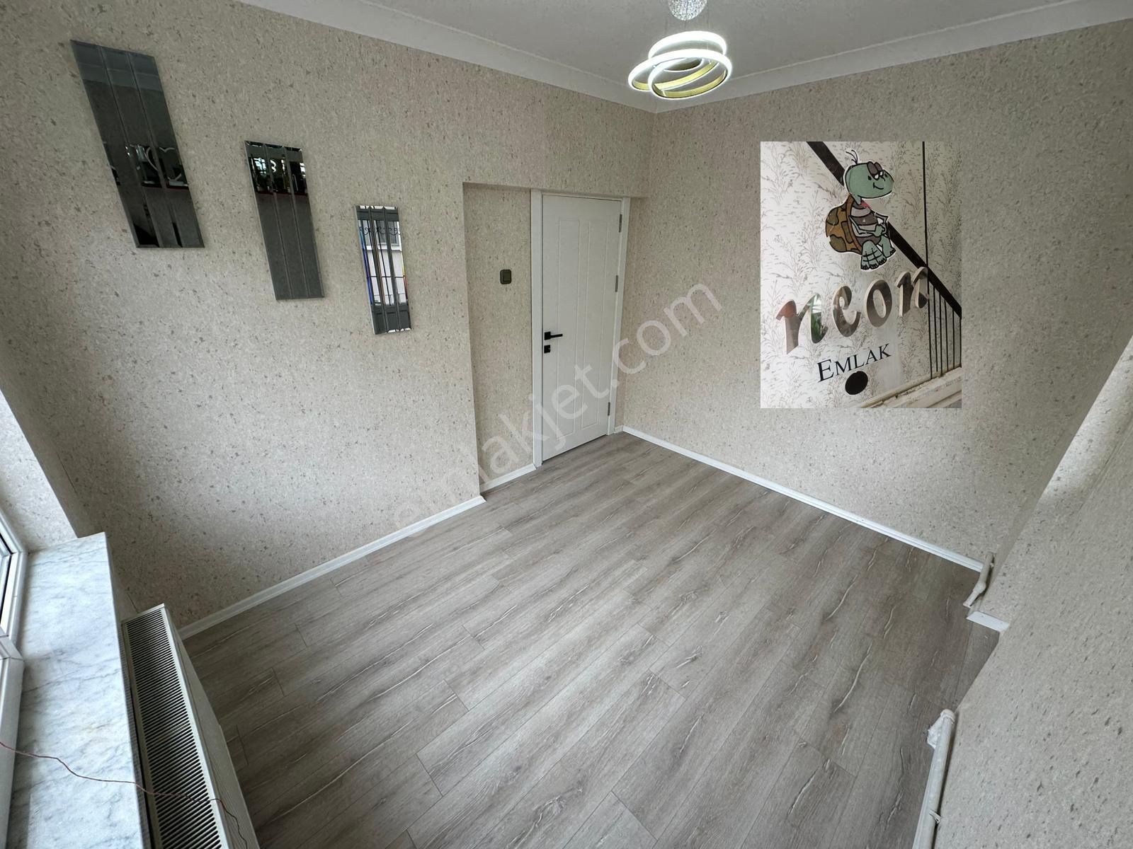 Neon Emlakt<a Etlik Te 1 Kat Full Yapılı Katta Daire - Görsel 5