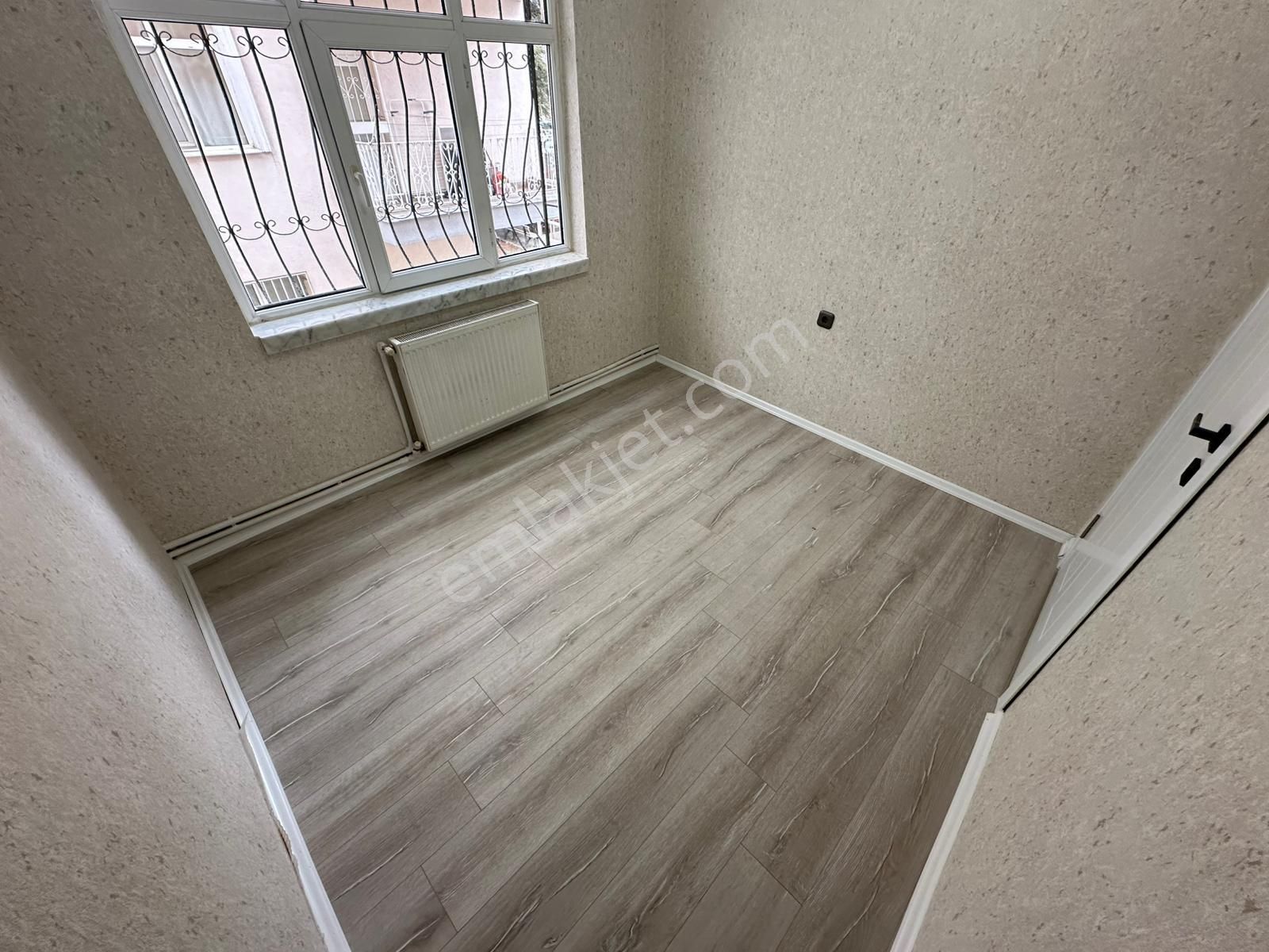 Neon Emlakt<a Etlik Te 1 Kat Full Yapılı Katta Daire - Görsel 15