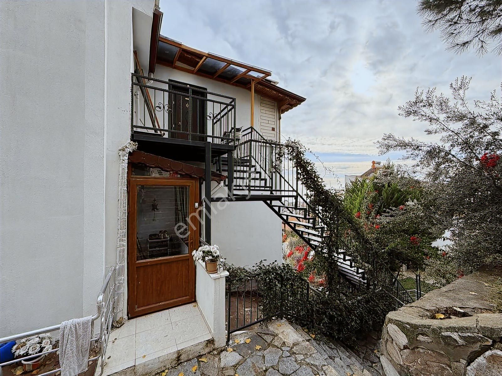 Altınoluk Merkezde 3+2 Deniz Manazarlı Satılık Tripleks - Görsel 26