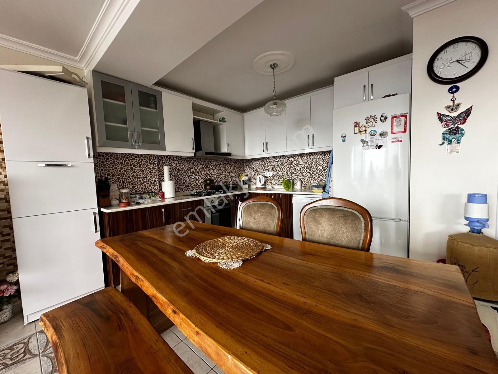 Marina Bölgesinde - Görsel 3