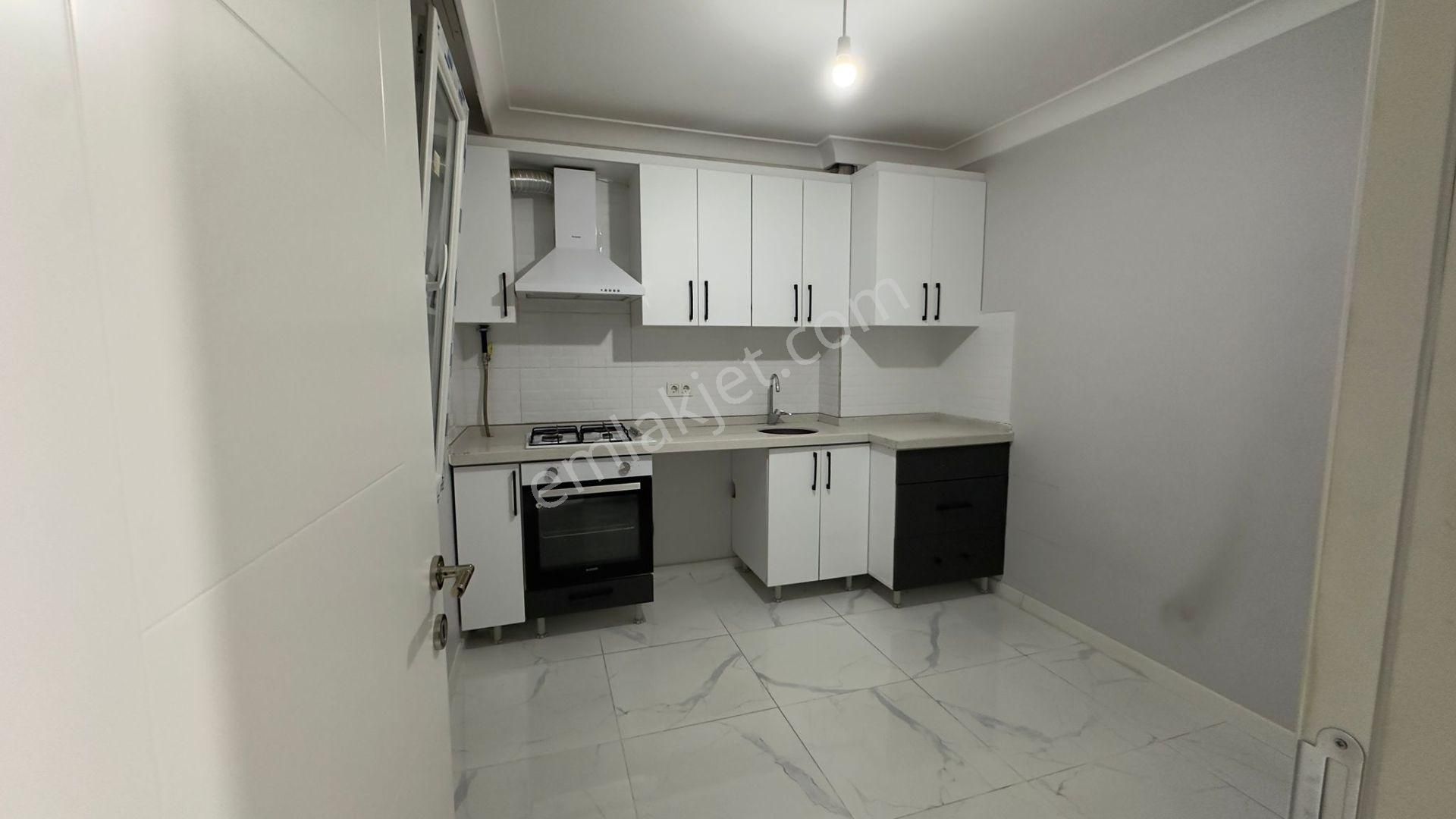 Başokur'dan Küçükçekmece Cennet Mh. Yeni Bina Satılık 2+1 Daire - Görsel 15