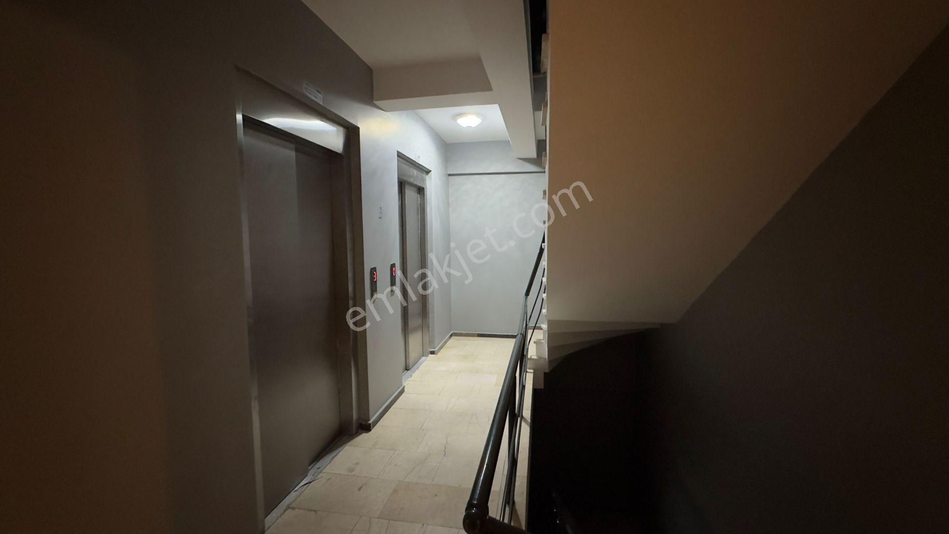 Başokur'dan Küçükçekmece Cennet Mh. Yeni Bina Satılık 2+1 Daire - Görsel 23