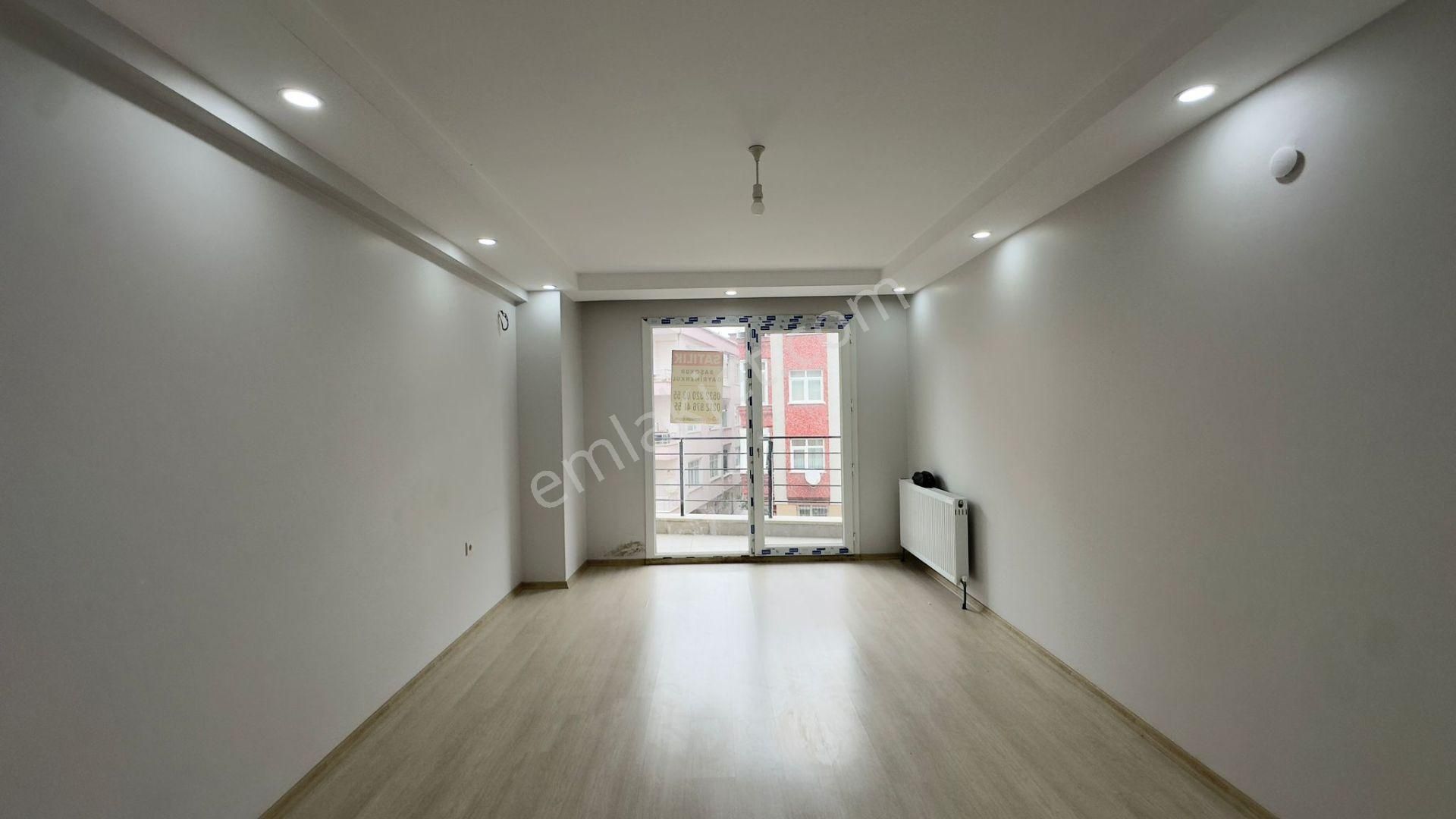 Başokur'dan Küçükçekmece Cennet Mh. Yeni Bina Satılık 2+1 Daire - Görsel 2