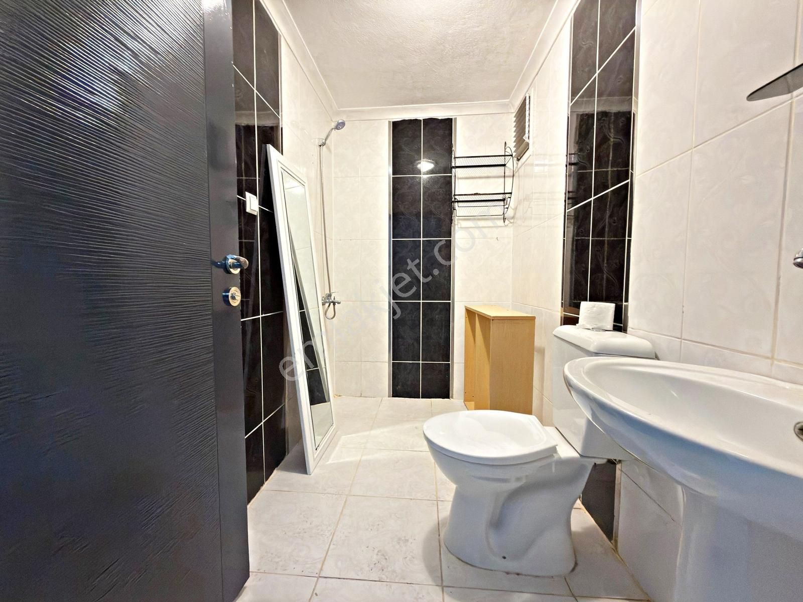 Karakaya Mah Cadde Yakını 2+1 Geniş Kiralık Daire - Görsel 9