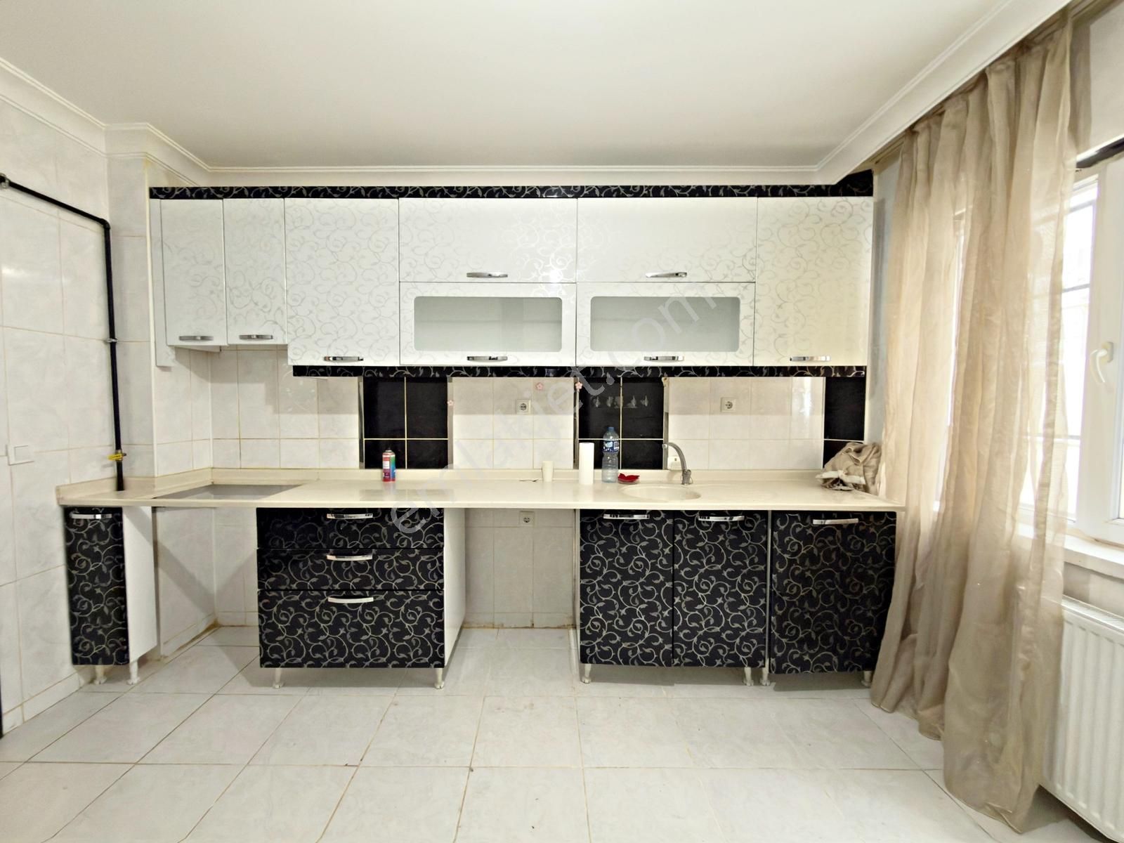 Karakaya Mah Cadde Yakını 2+1 Geniş Kiralık Daire - Görsel 3