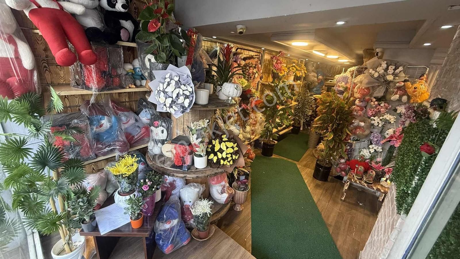 Mercanlardan Demetevler'de Mükemmel Lokasyonda Satılık Dükkan - Görsel 6