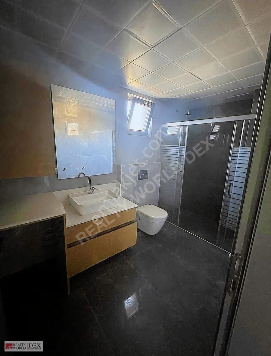 Güzeloba Kundu Truzim Yolunda 2 + 1 Dubleks Teraslı Daire - Görsel 14