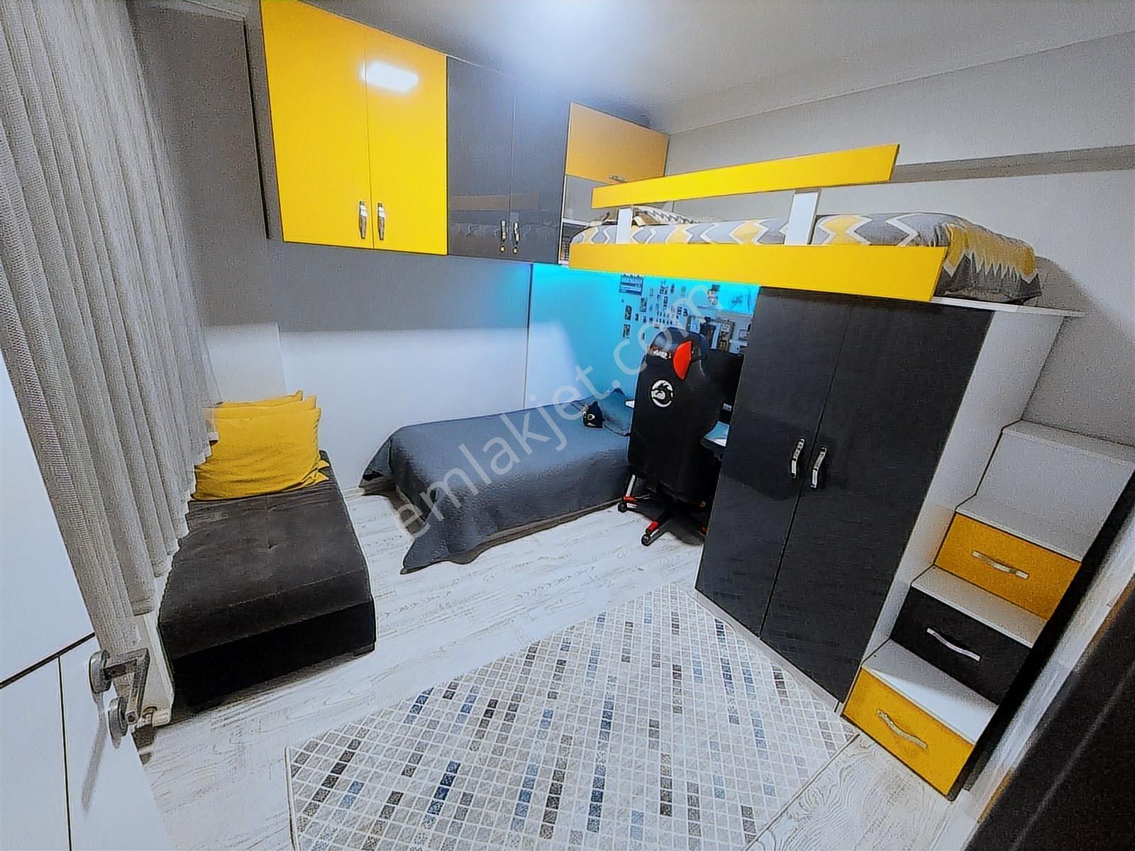 Şeref Emlak Full Yenilenmiş Satılık Daire 4.990.000 Tl - Görsel 34