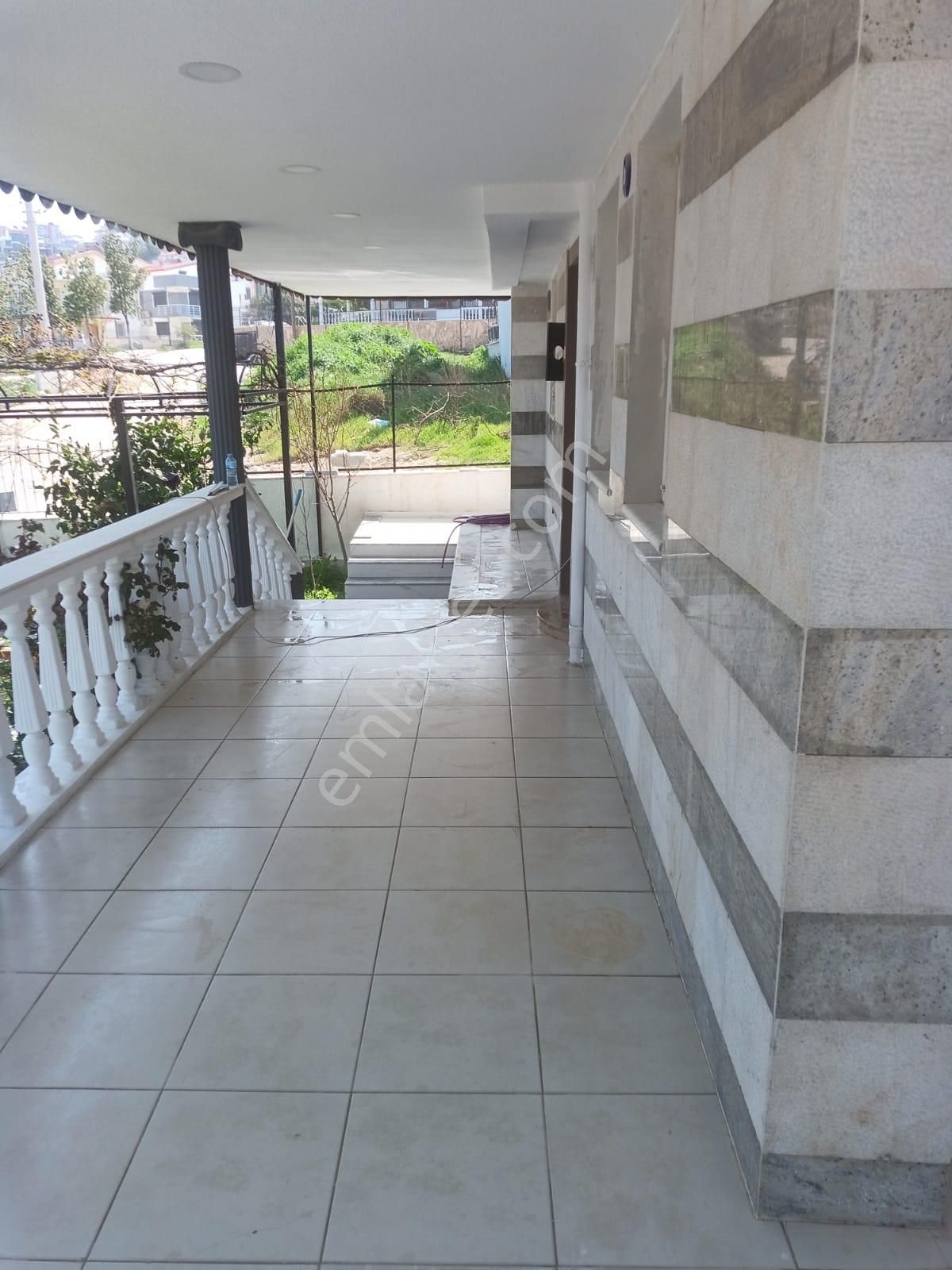 Karaova'da Köşe Konumlu,bahçeli 3+1 Müstakil Villa - Görsel 7