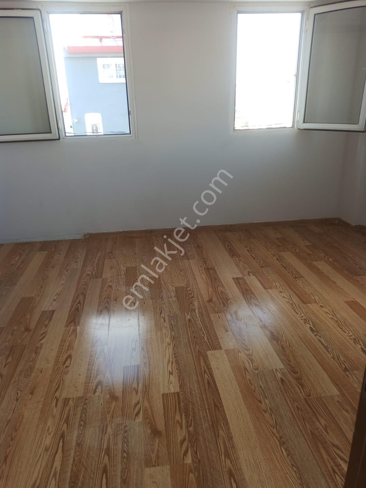 Karaova'da Köşe Konumlu,bahçeli 3+1 Müstakil Villa - Görsel 18