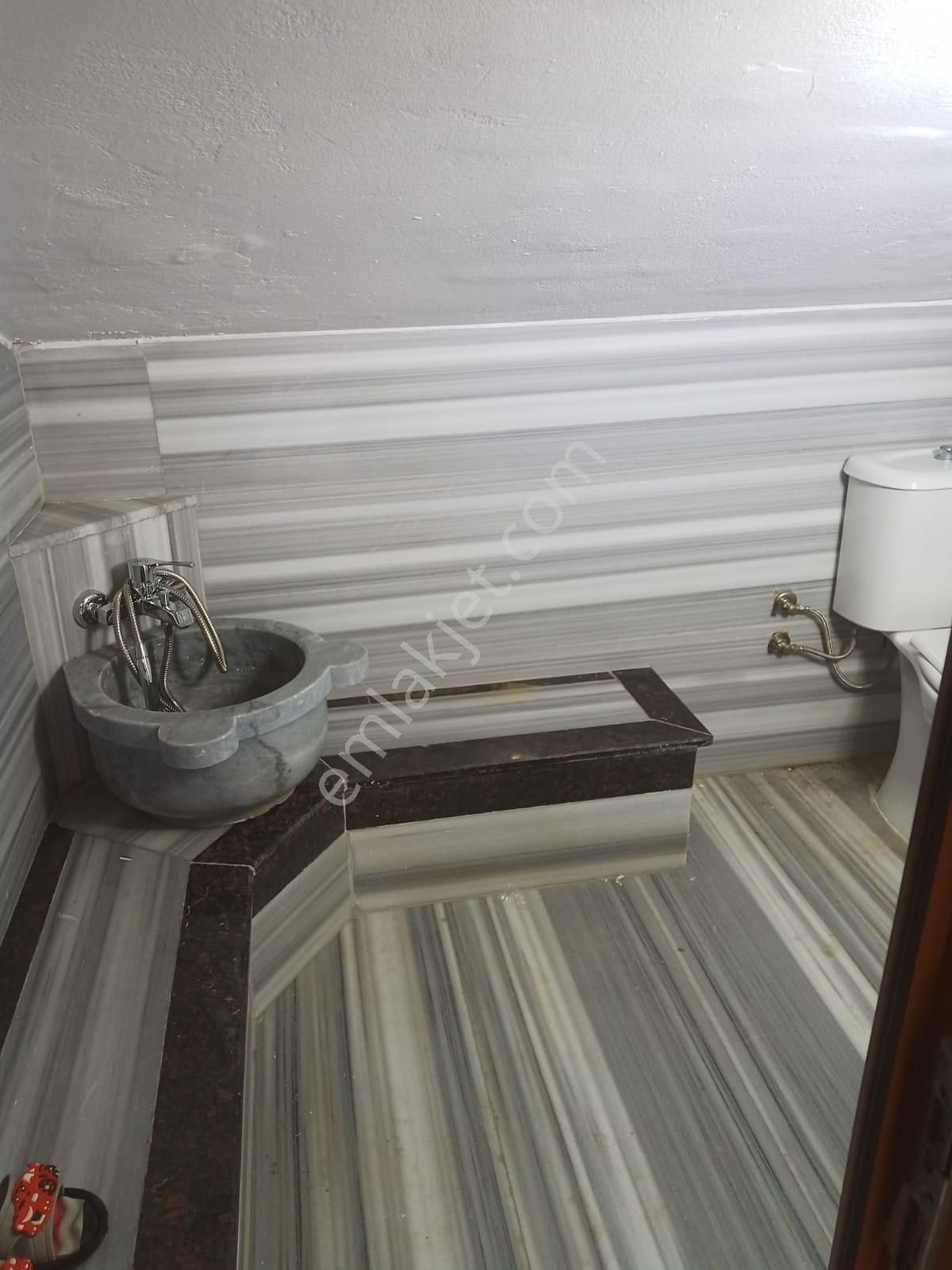 Karaova'da Köşe Konumlu,bahçeli 3+1 Müstakil Villa - Görsel 23