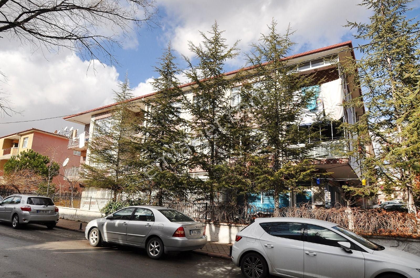 Keçiören Çiçekli Mahallesinde Kiralık 3+1 Daire - Görsel 8