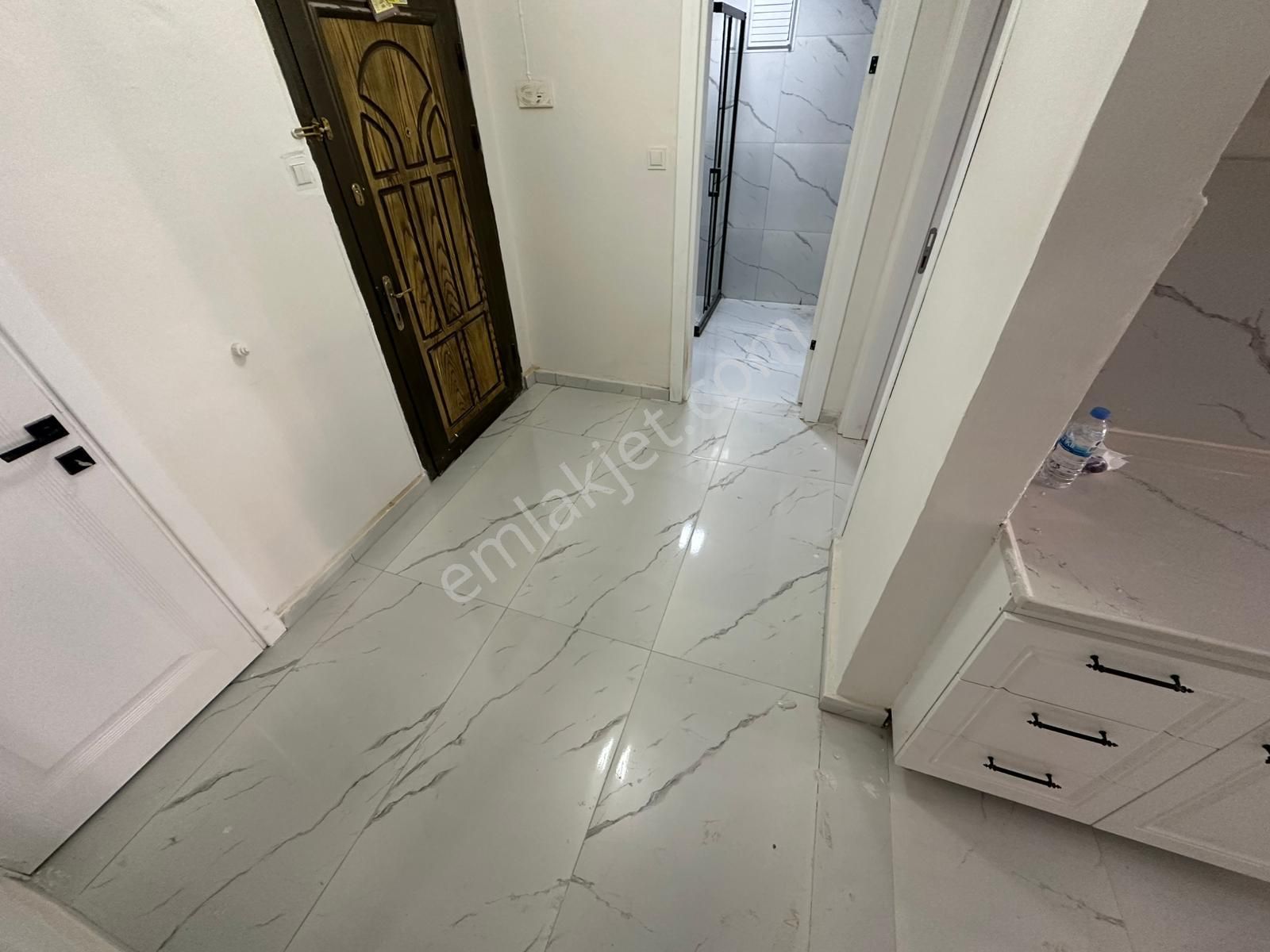 Neon Dan Etlikte Kotta Altında Daire Var Satılık Yapılı Masrafsız - Görsel 21