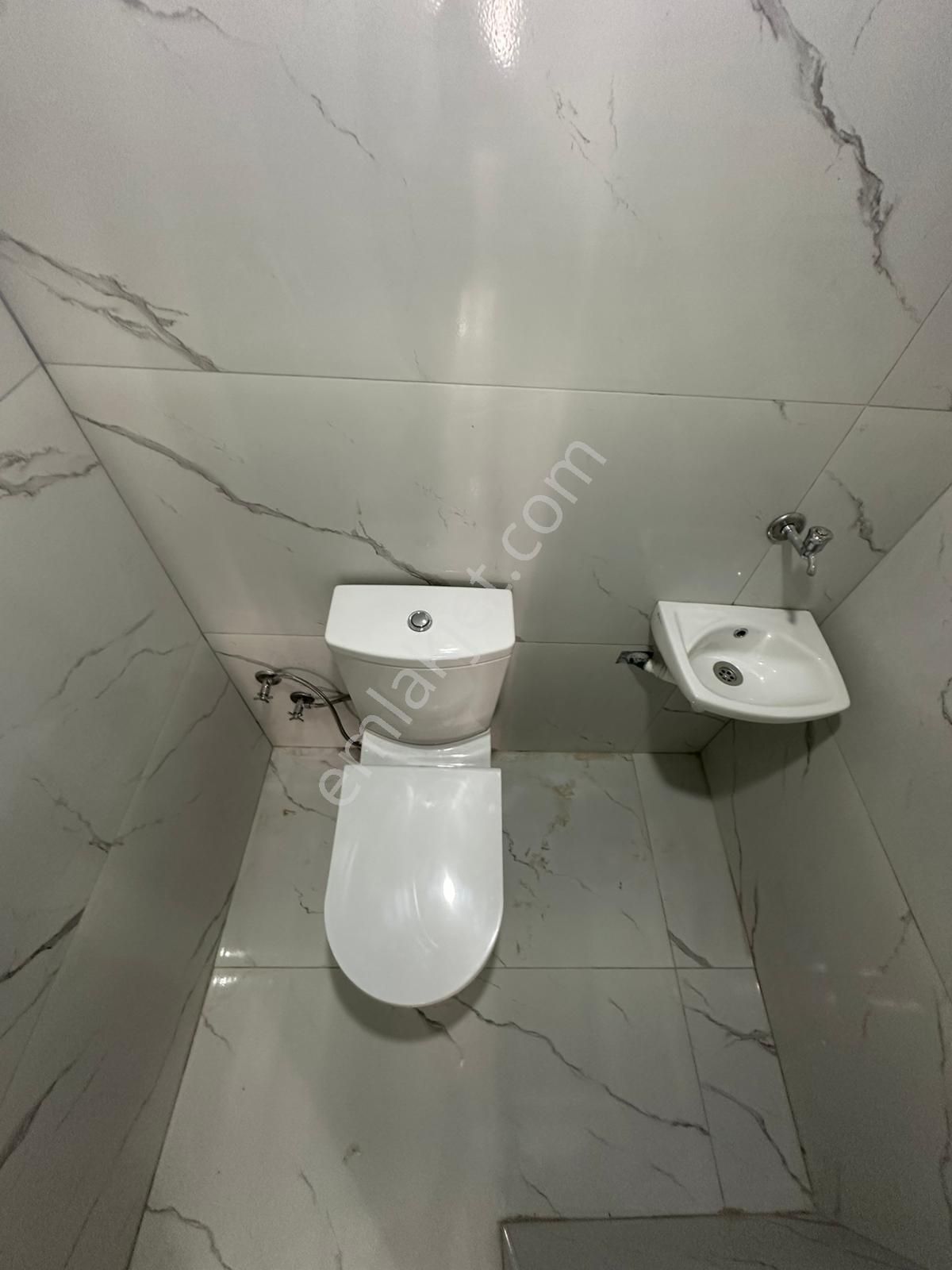 Neon Dan Etlikte Kotta Altında Daire Var Satılık Yapılı Masrafsız - Görsel 19