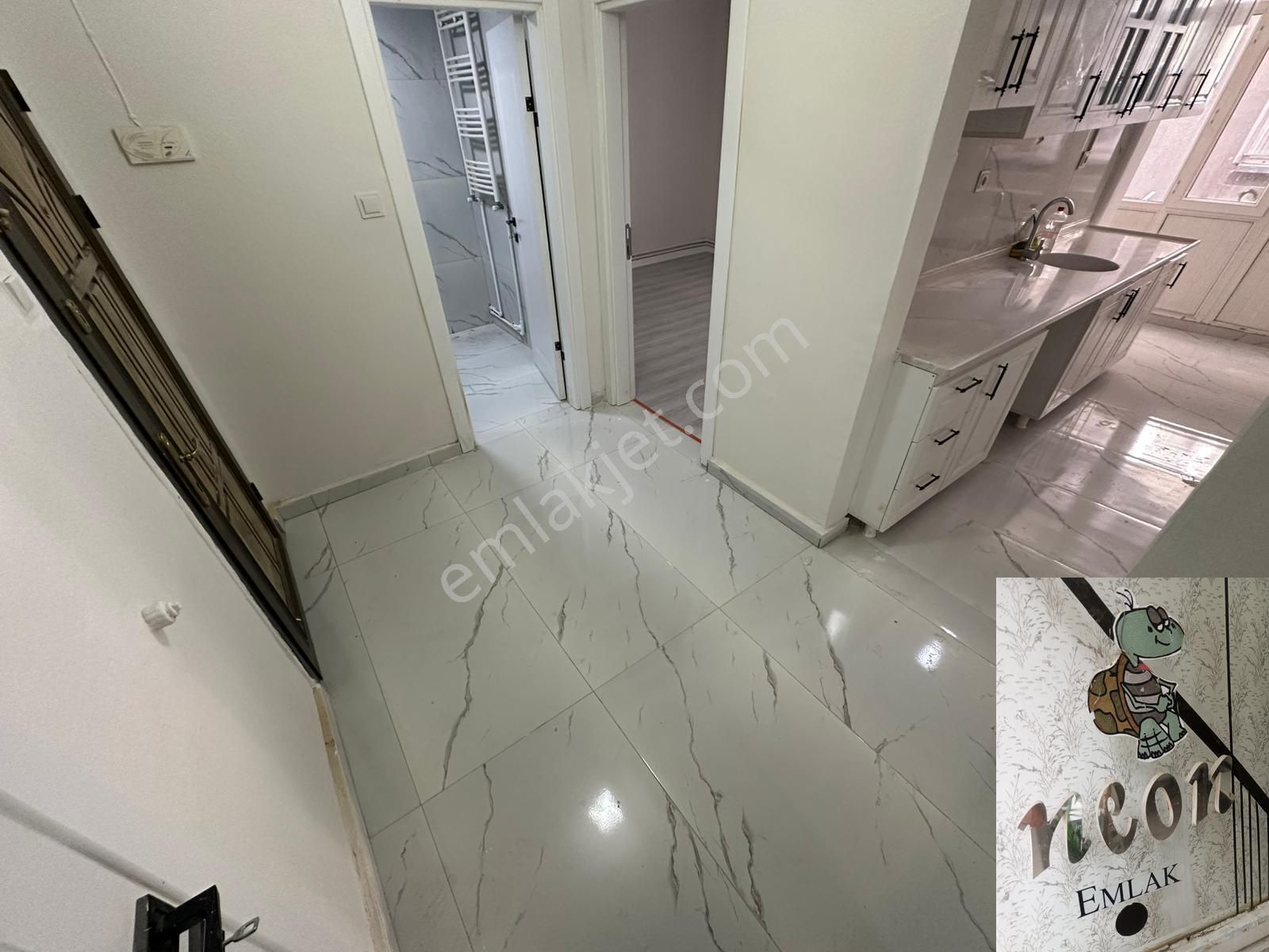 Neon Dan Etlikte Kotta Altında Daire Var Satılık Yapılı Masrafsız - Görsel 3