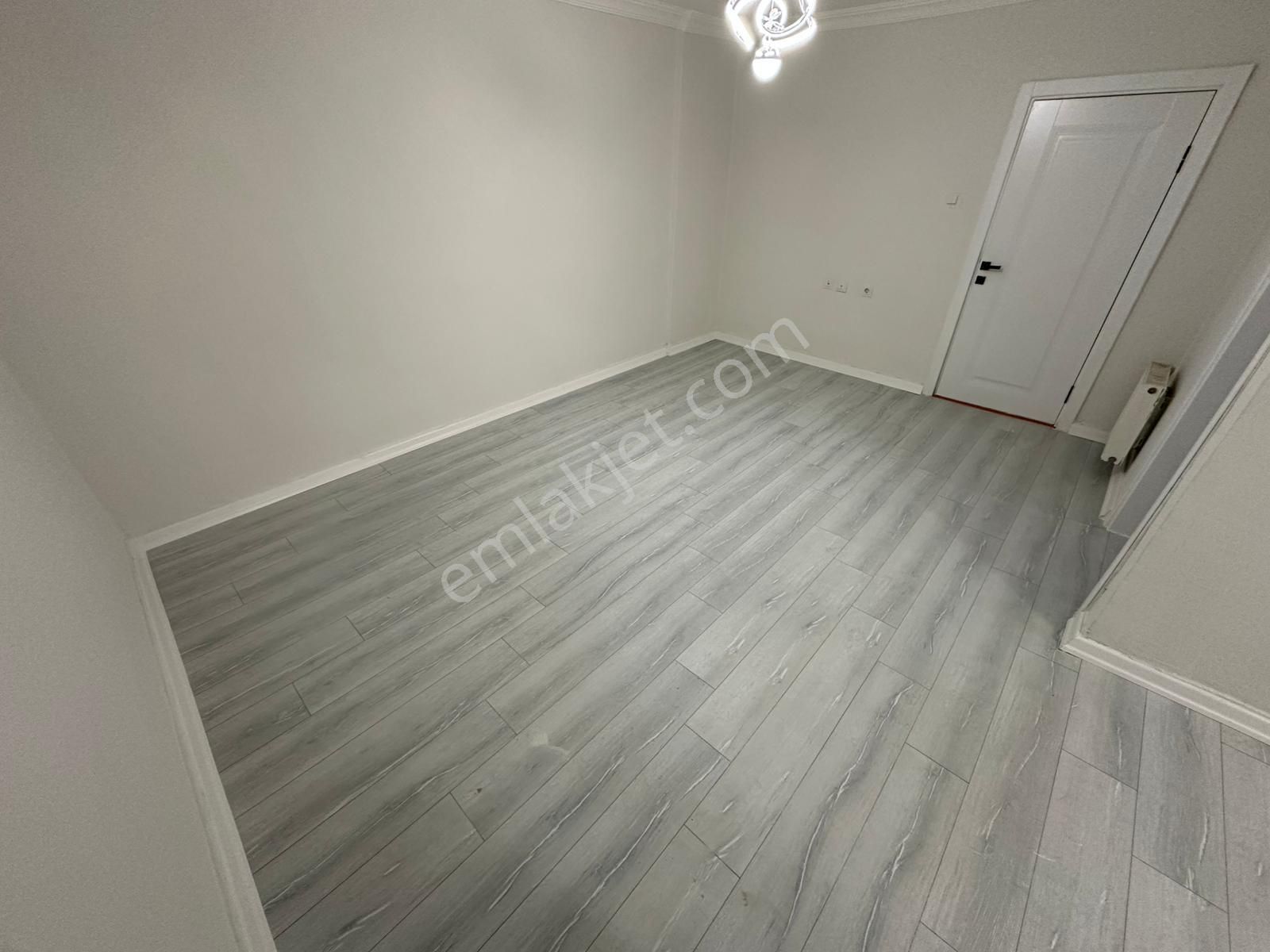 Neon Dan Etlikte Kotta Altında Daire Var Satılık Yapılı Masrafsız - Görsel 30