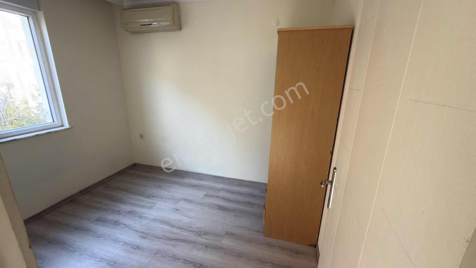 Yeşilyurtta Eşyasız 1+1 Balkonlu Kiralık - Görsel 11