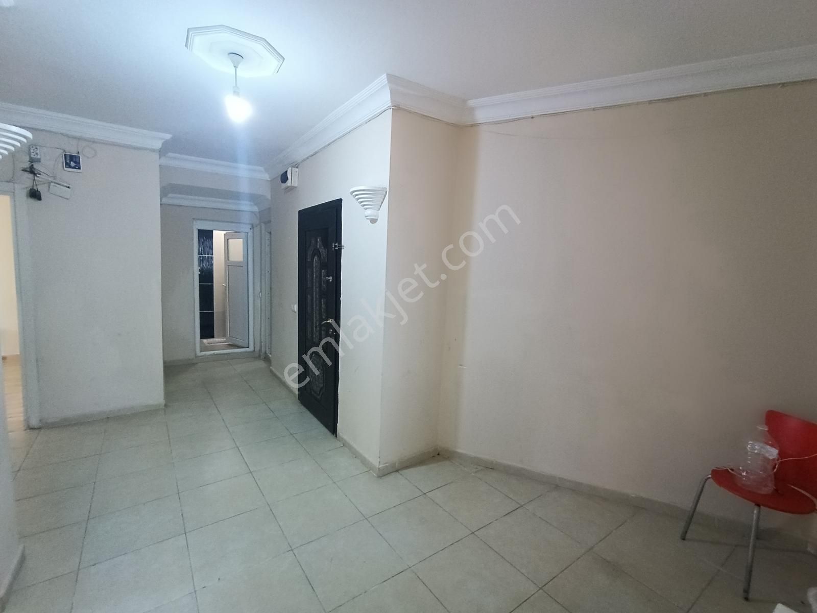 Hürriyet Mahallesi 1+1 Kiralık Daire - Görsel 22