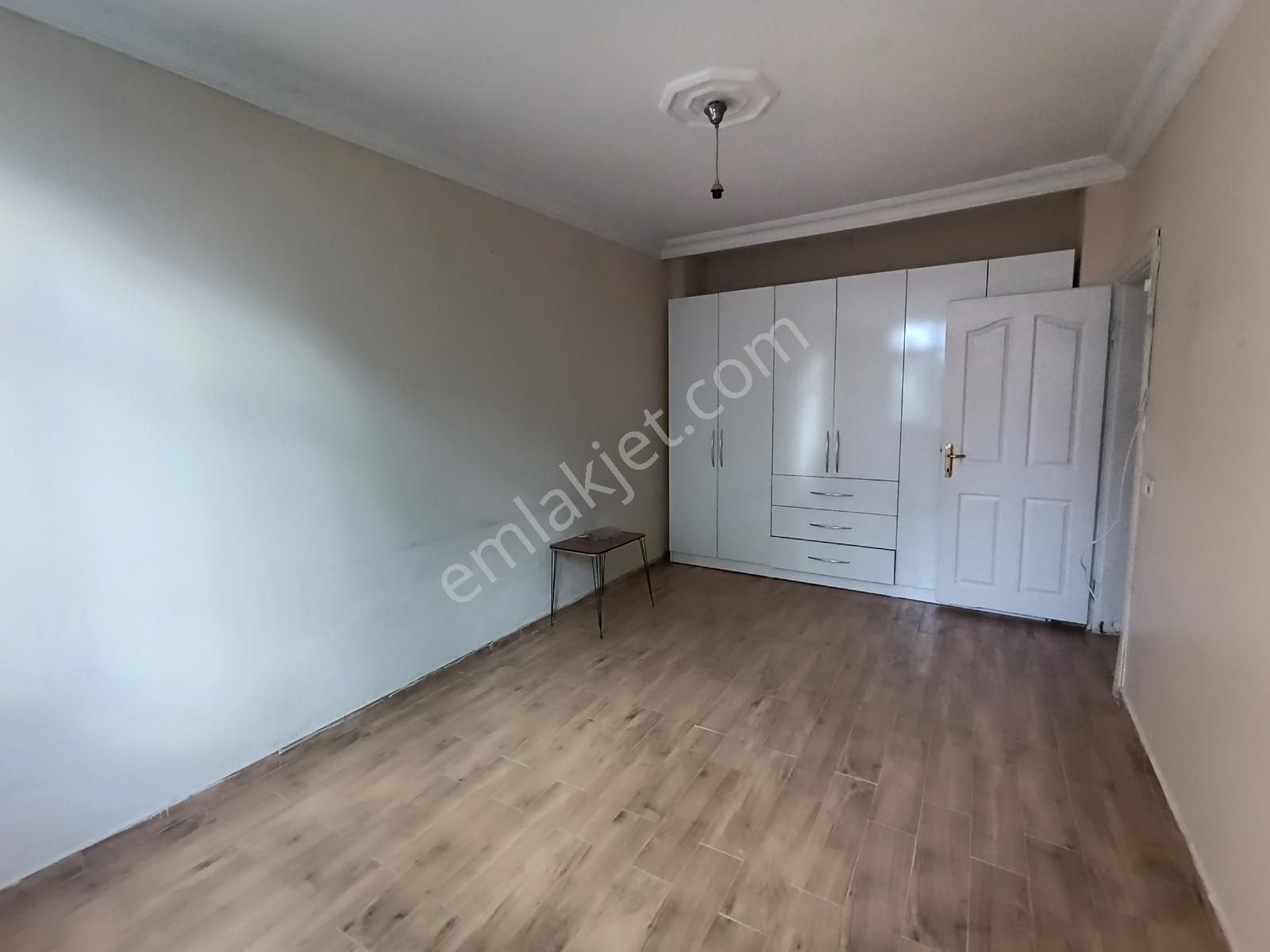 Hürriyet Mahallesi 1+1 Kiralık Daire - Görsel 18