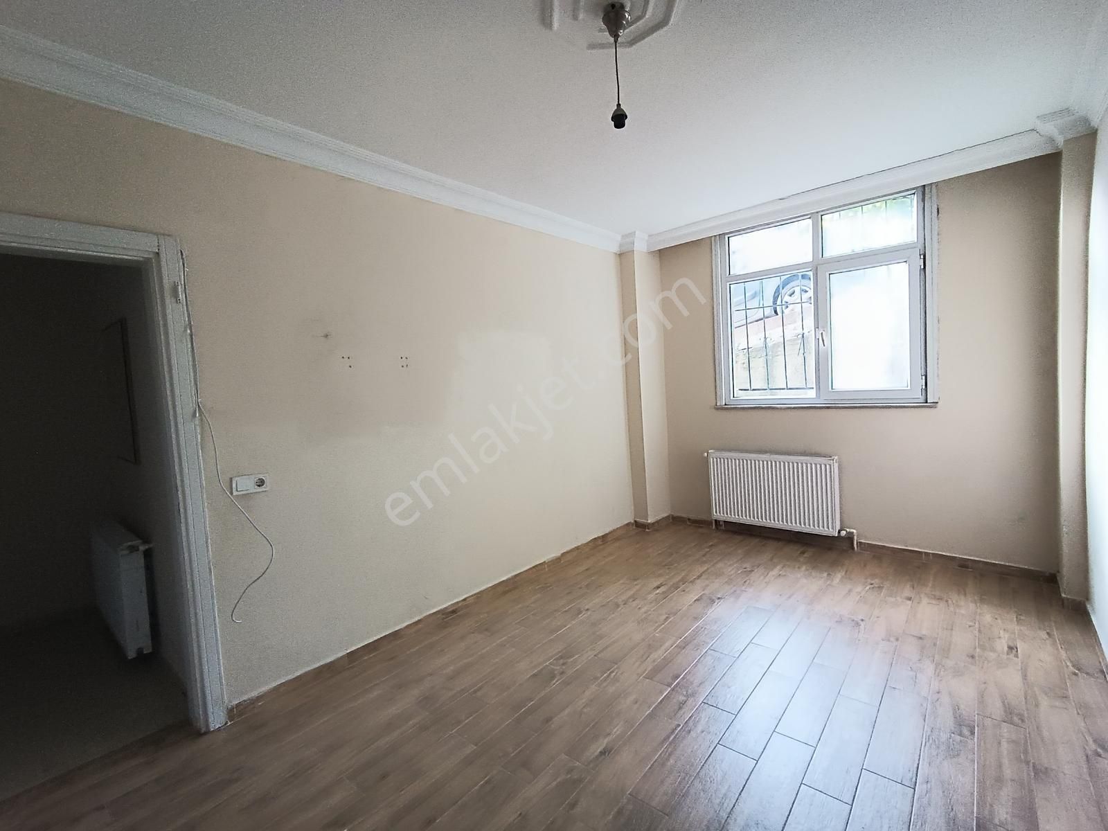 Hürriyet Mahallesi 1+1 Kiralık Daire - Görsel 30