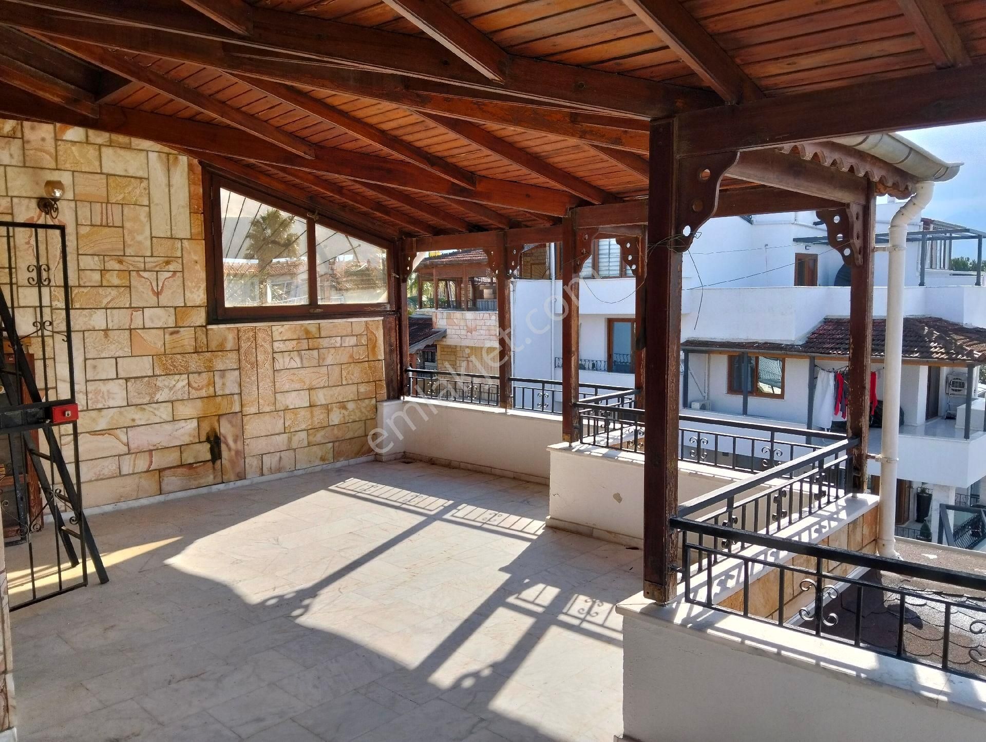 🌿 Kuşadası Davutlar ’da Satılık 6 Oda 1 Salon Lüks Villa! 🏡 - Görsel 25