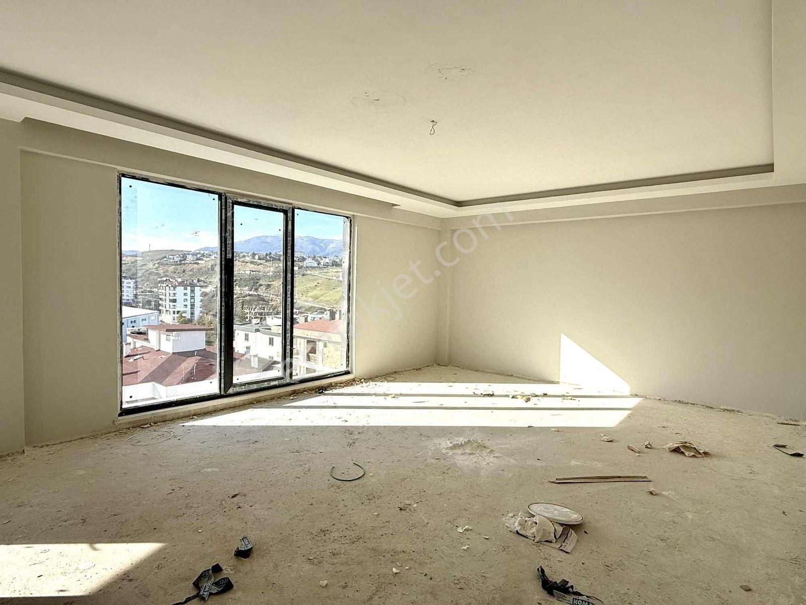 Truva//selim Dağhan'dan Giyinme Odalı 4+1 Fırsat Daireler