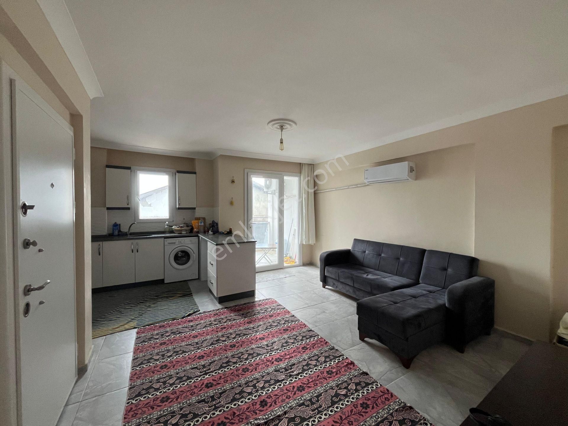 Goldhouse Dan Satılık Site İçerisinde Havuzlu Eşyalı 1+1 Daire - Görsel 5