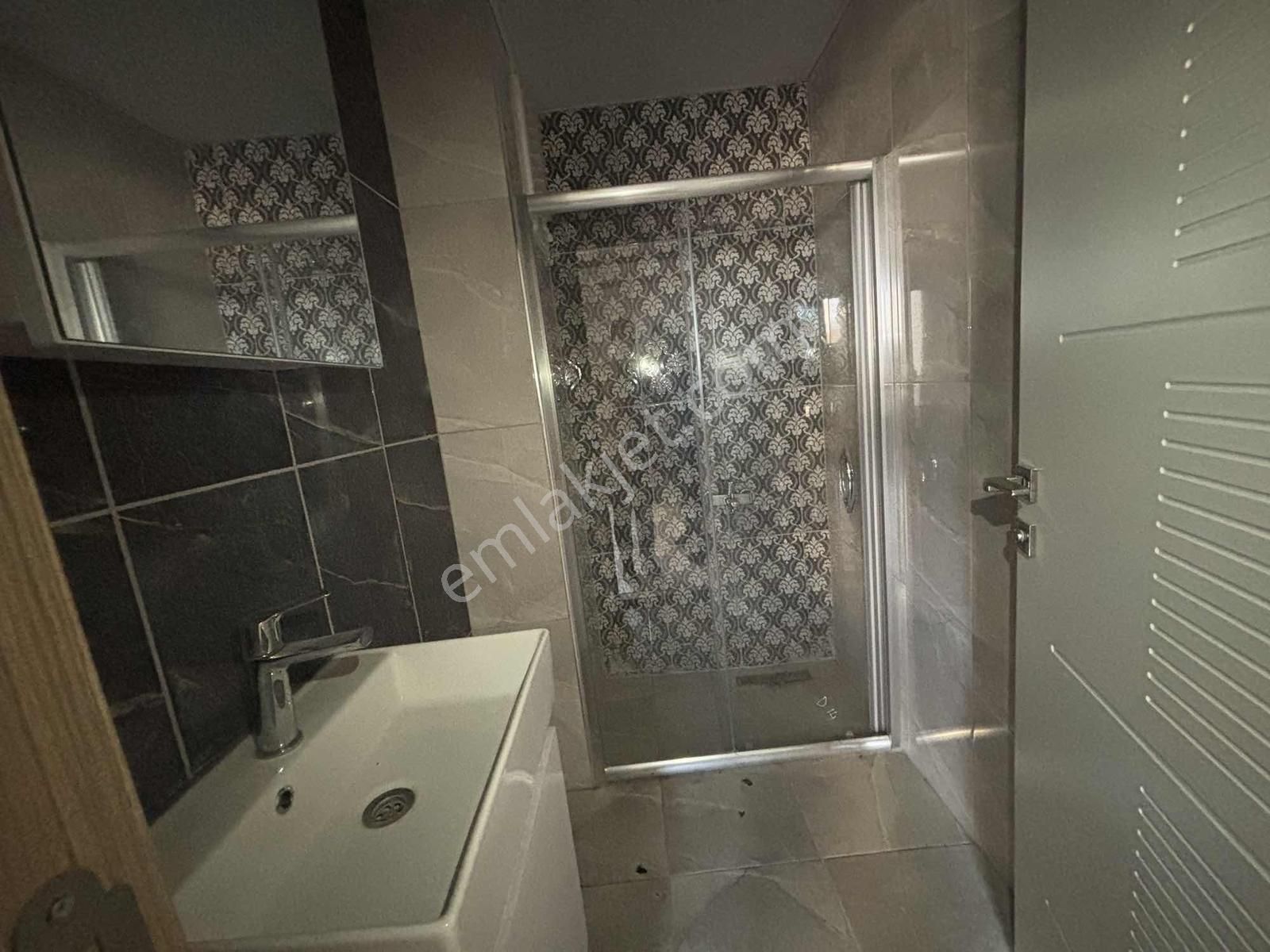 Katrepark Oba-2 Sitesi Esentepe 6+1 Dubleks Satılık Daire - Görsel 2