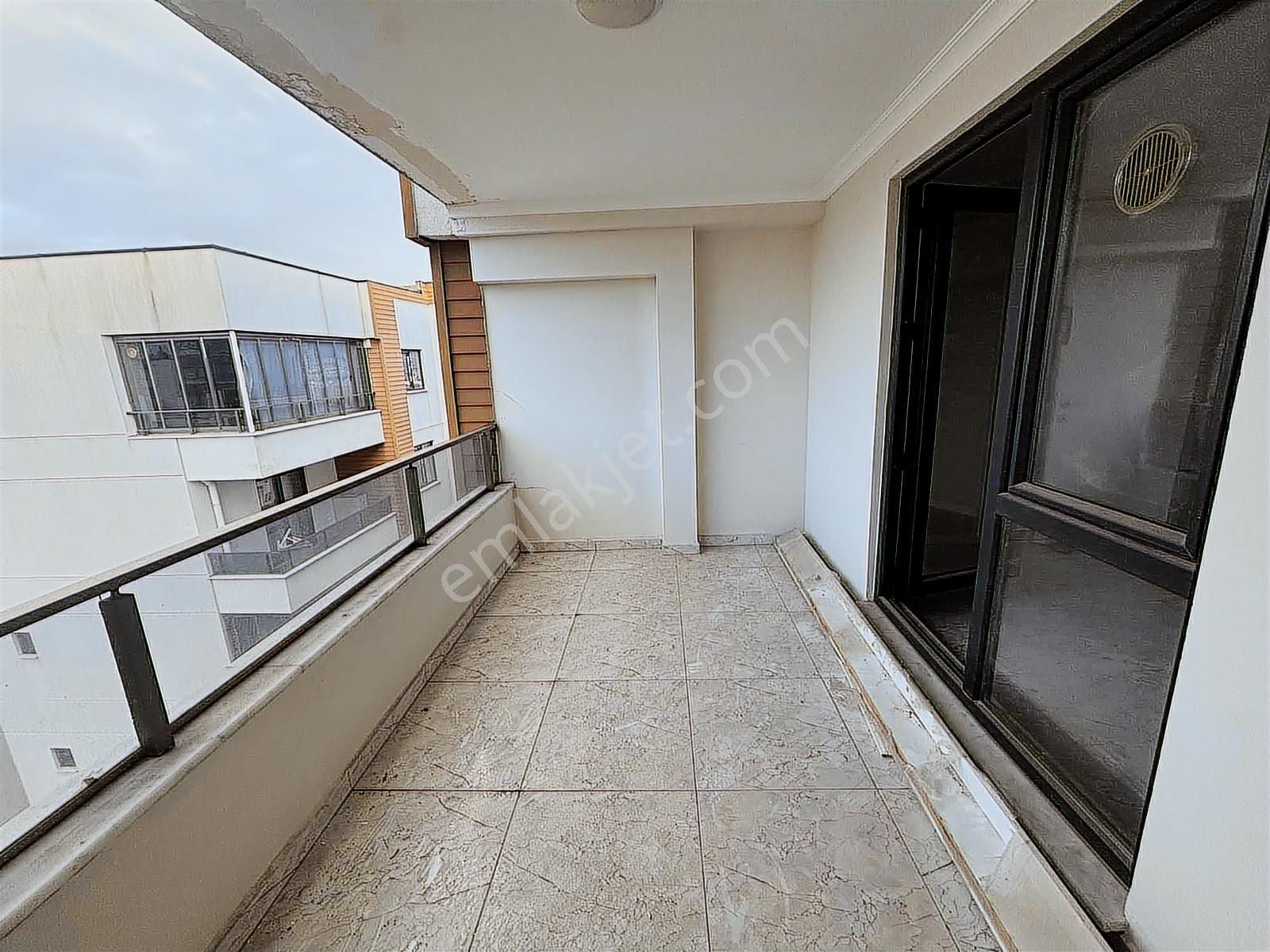 Katrepark Oba-2 Sitesi Esentepe 6+1 Dubleks Satılık Daire - Görsel 9