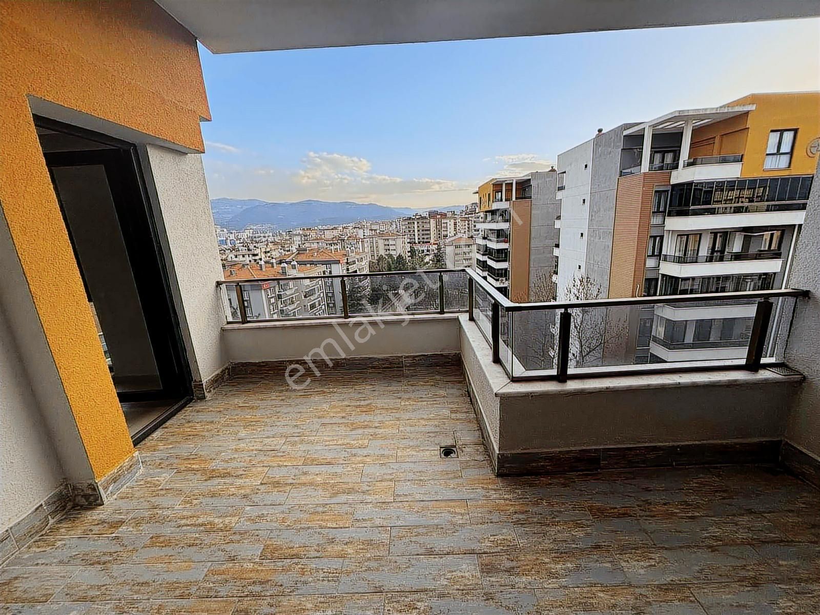 Katrepark Oba-2 Sitesi Esentepe 6+1 Dubleks Satılık Daire - Görsel 18