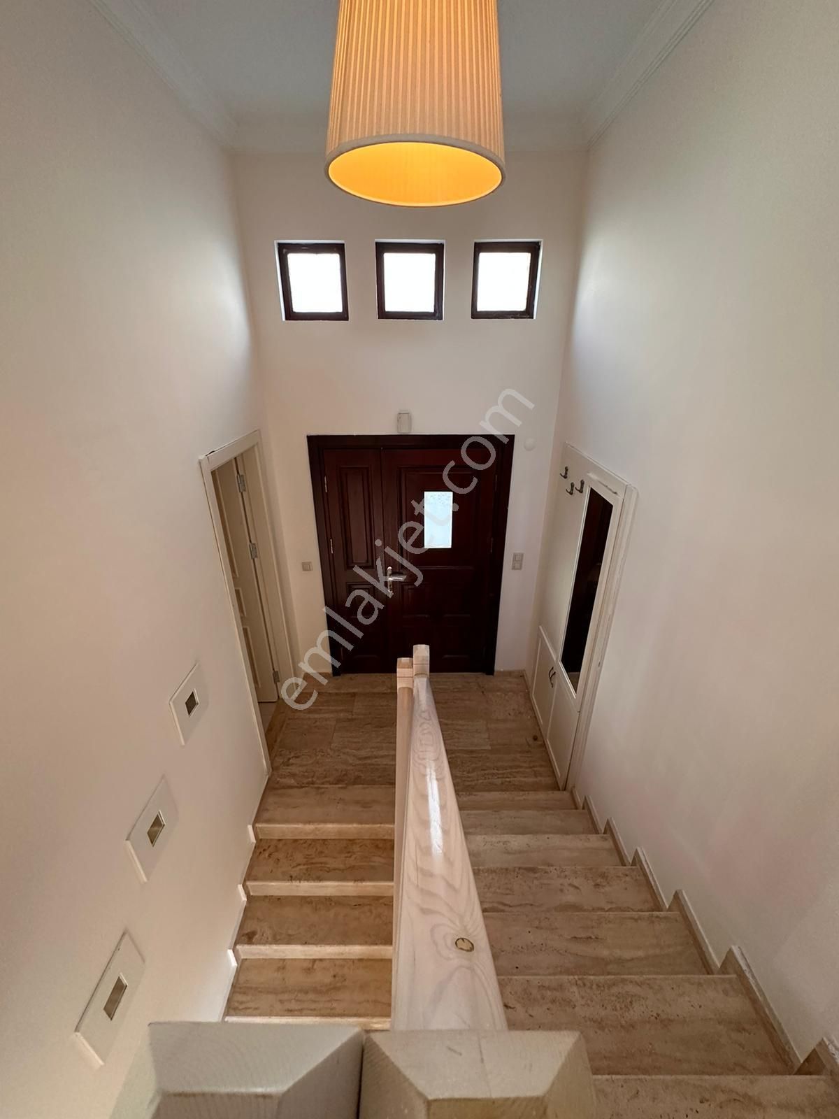 Denize 200 Metre Tek Müstakil 3+1 Villa... - Görsel 31