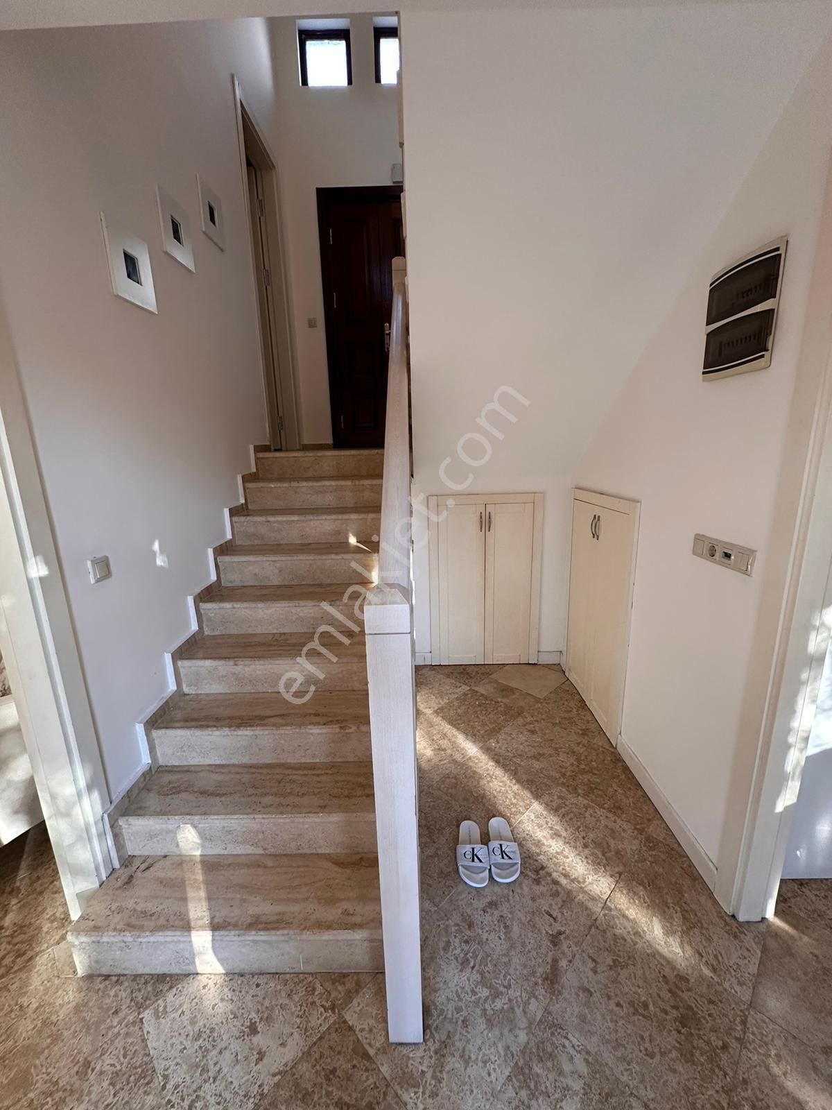 Denize 200 Metre Tek Müstakil 3+1 Villa... - Görsel 22