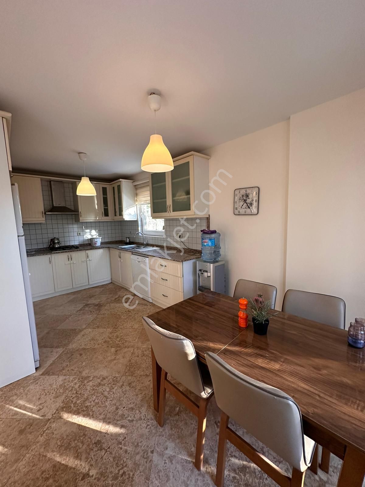 Denize 200 Metre Tek Müstakil 3+1 Villa... - Görsel 15