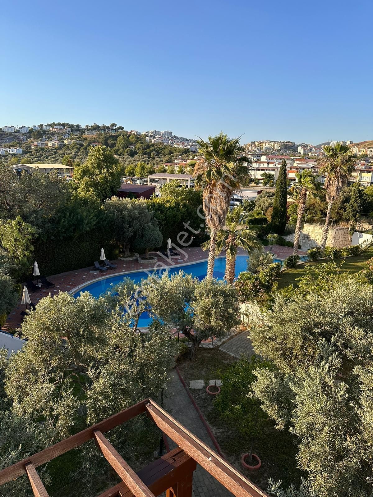 Denize 200 Metre Tek Müstakil 3+1 Villa... - Görsel 5