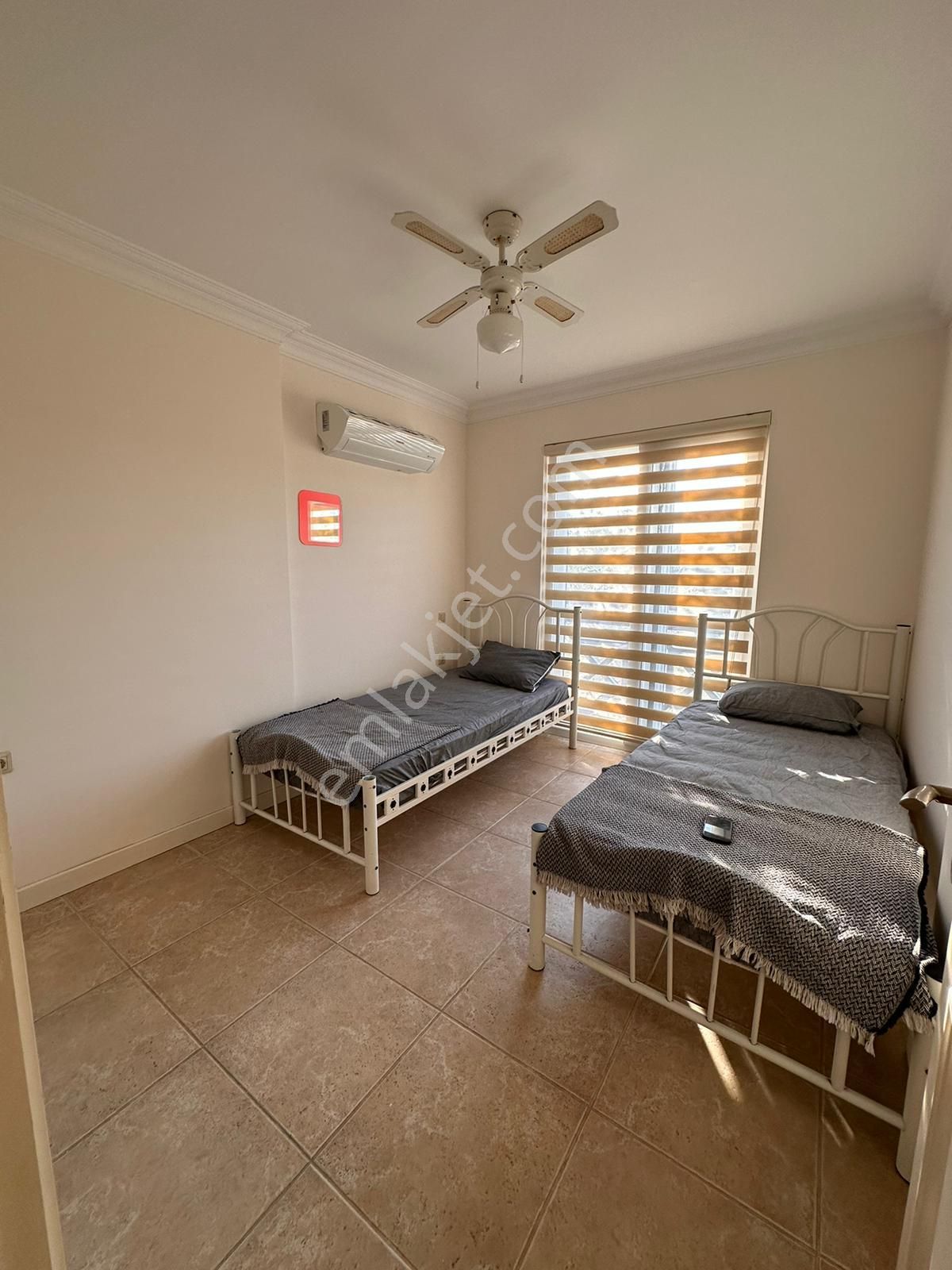 Denize 200 Metre Tek Müstakil 3+1 Villa... - Görsel 29