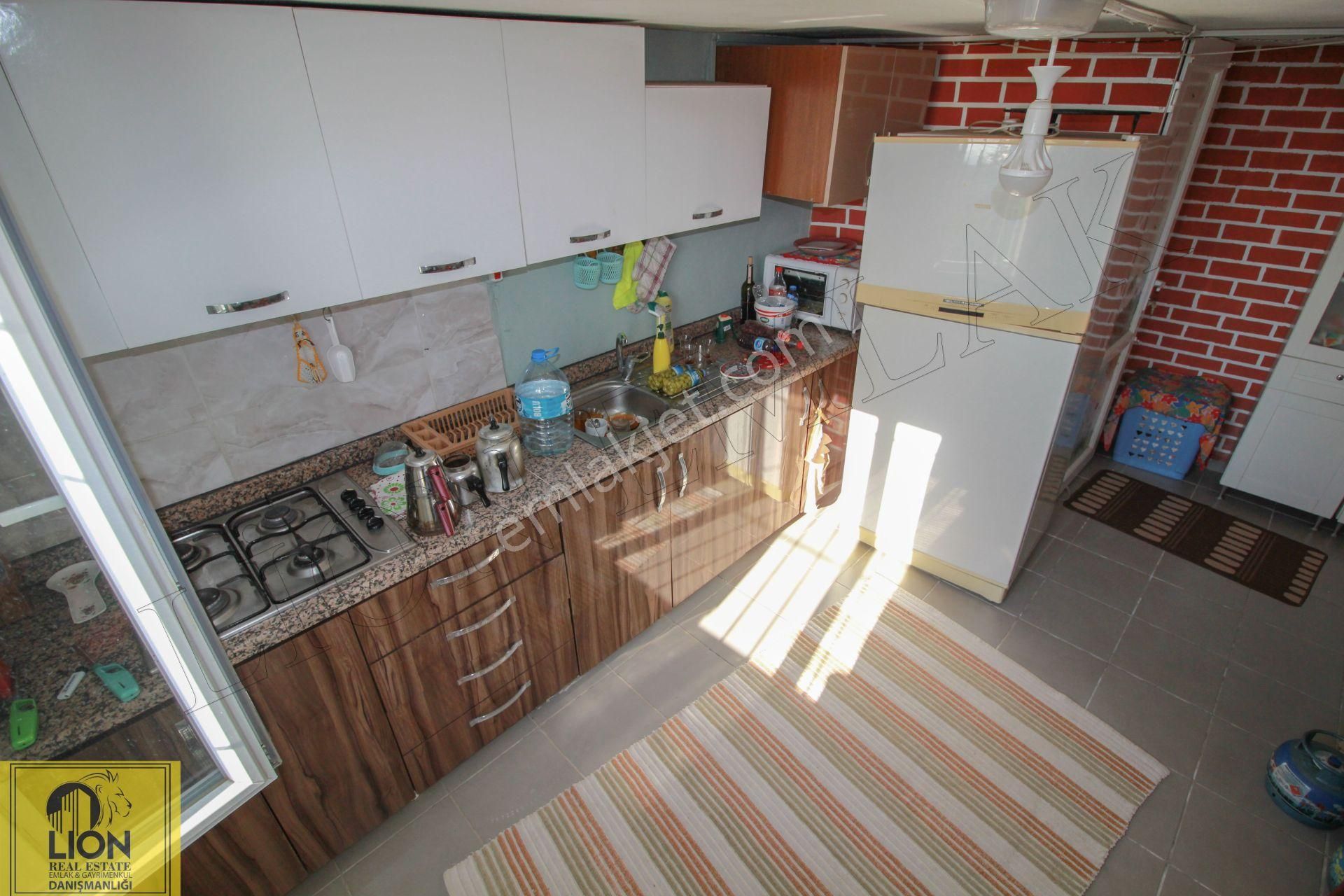 🟨⬛lıon Emlak'tan Erdek Atatürk Mahallesinde 1092 M² Zeytinlik İçerisinde Deniz Manzaralı Ev⬛🟨 - Görsel 4