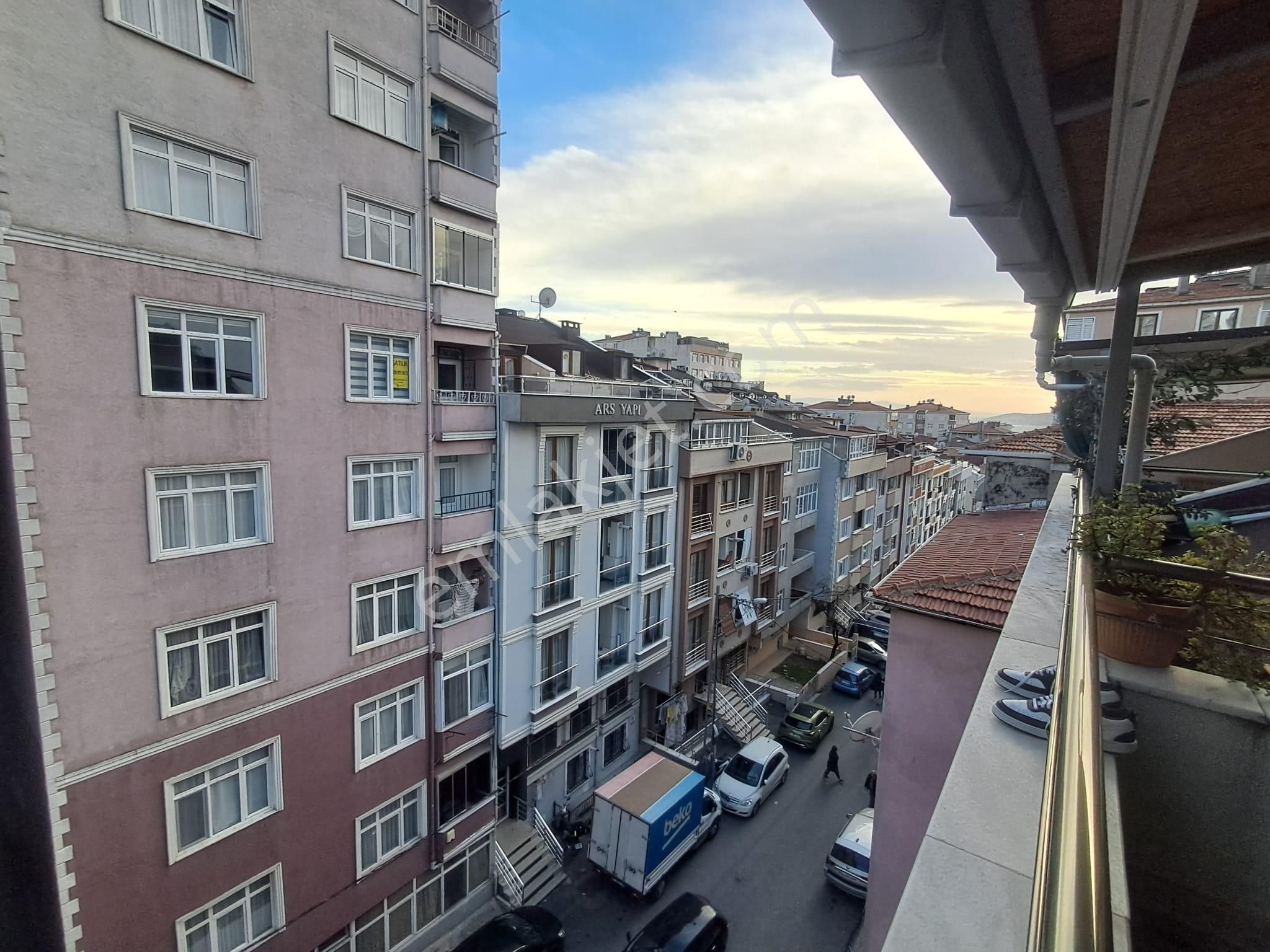 İki Daire Özellikli - Teraslı+balkonlu - Karanlık Odasız - 3+2 Dubleks - Görsel 23