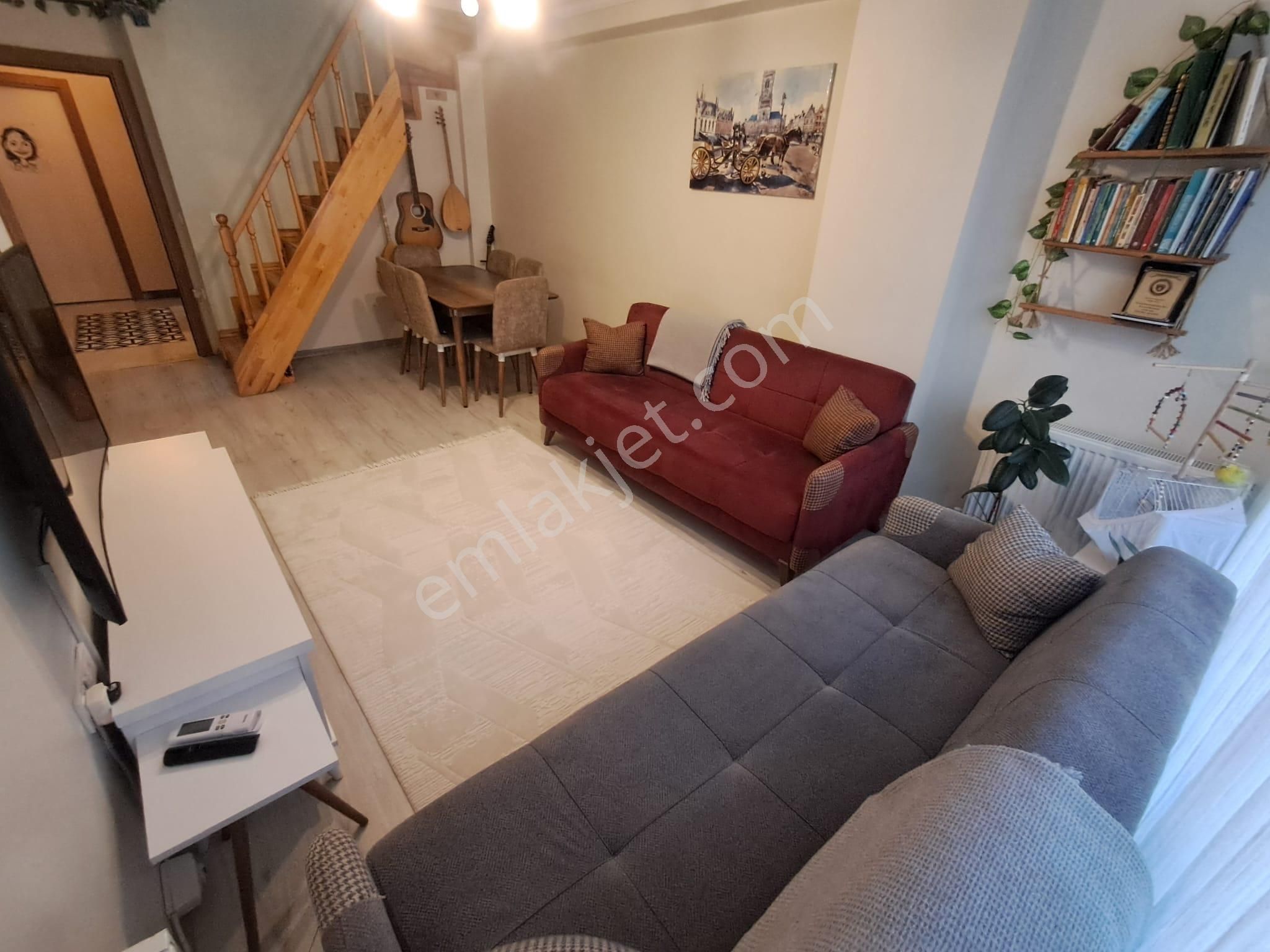 İki Daire Özellikli - Teraslı+balkonlu - Karanlık Odasız - 3+2 Dubleks - Görsel 9