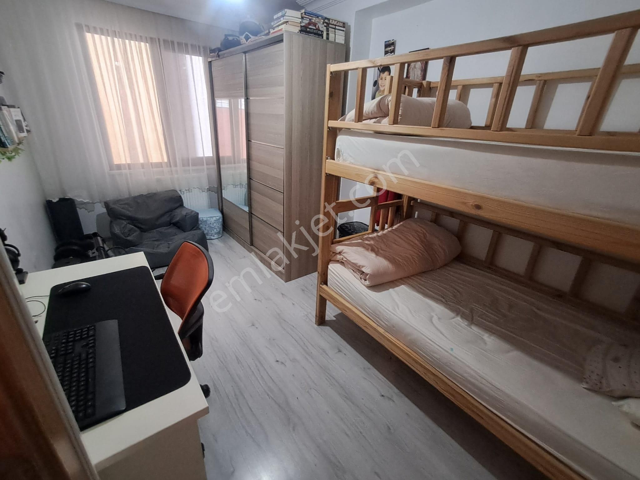 İki Daire Özellikli - Teraslı+balkonlu - Karanlık Odasız - 3+2 Dubleks - Görsel 17