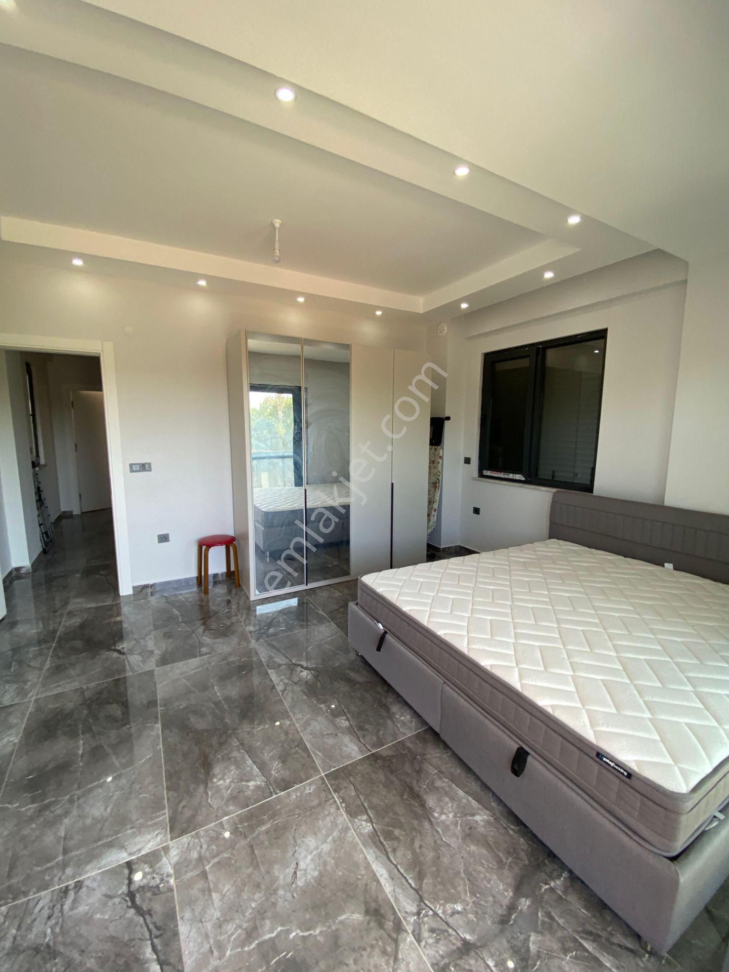 Didim Akbükte Denize 350 Metre 5+1 Havuzlu Yerden Isıtmalı Villa - Görsel 5