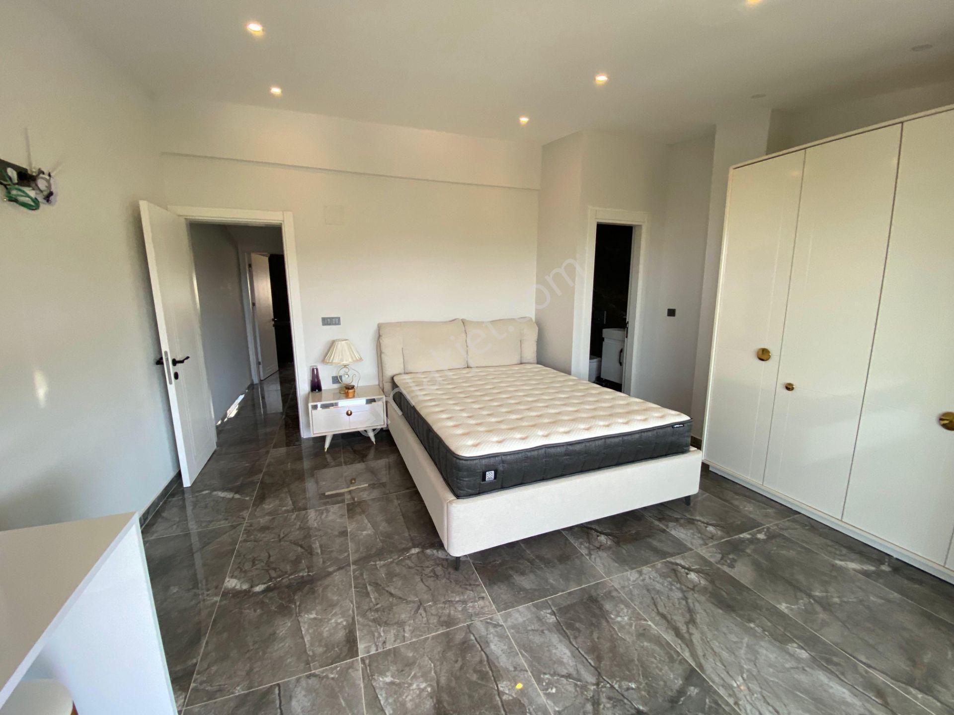 Didim Akbükte Denize 350 Metre 5+1 Havuzlu Yerden Isıtmalı Villa - Görsel 18