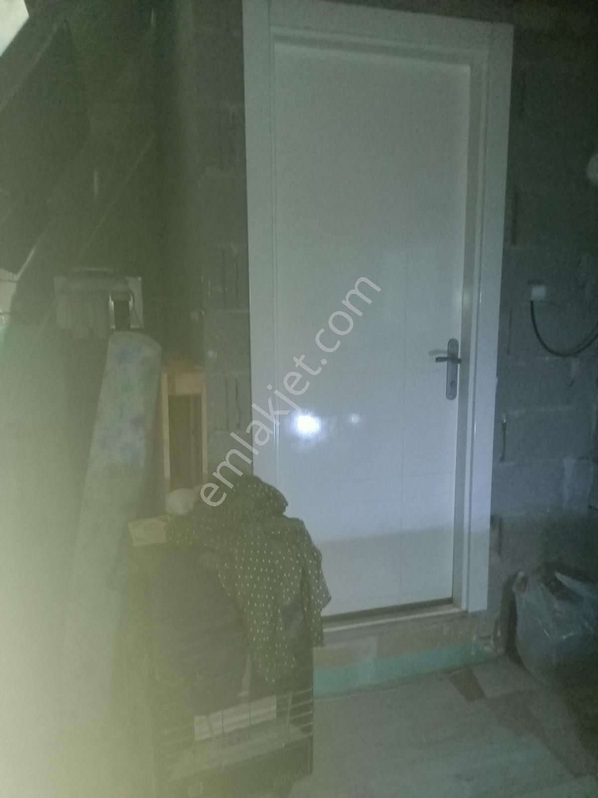 Yeni Batı'da Satılık 100m2 Cadde Üzeri Dükkan Takas Yapılır - Görsel 3