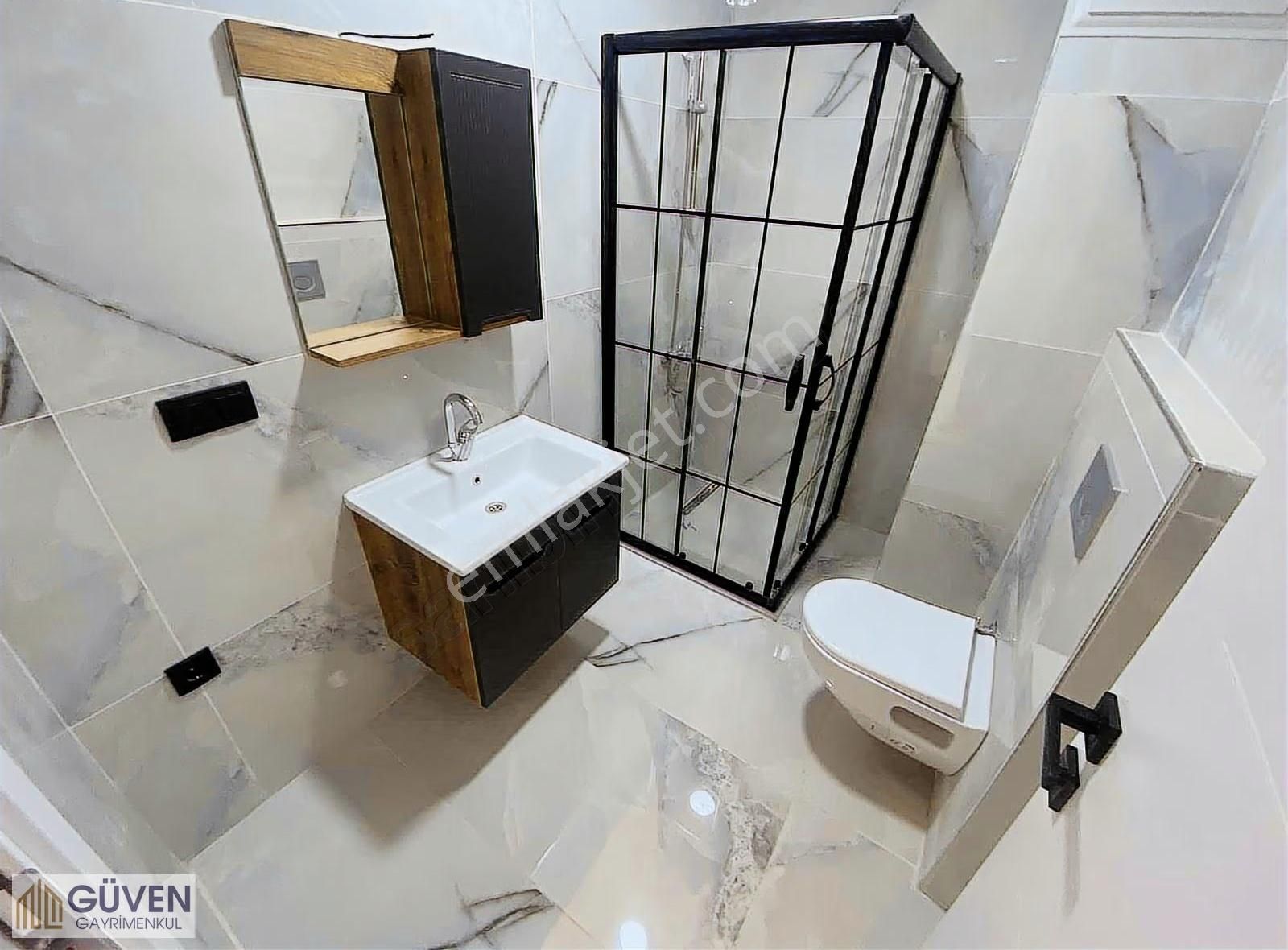 Marmaray Dibinde Satılık Lüks Ara Kat Daire Asansörlü - Görsel 2