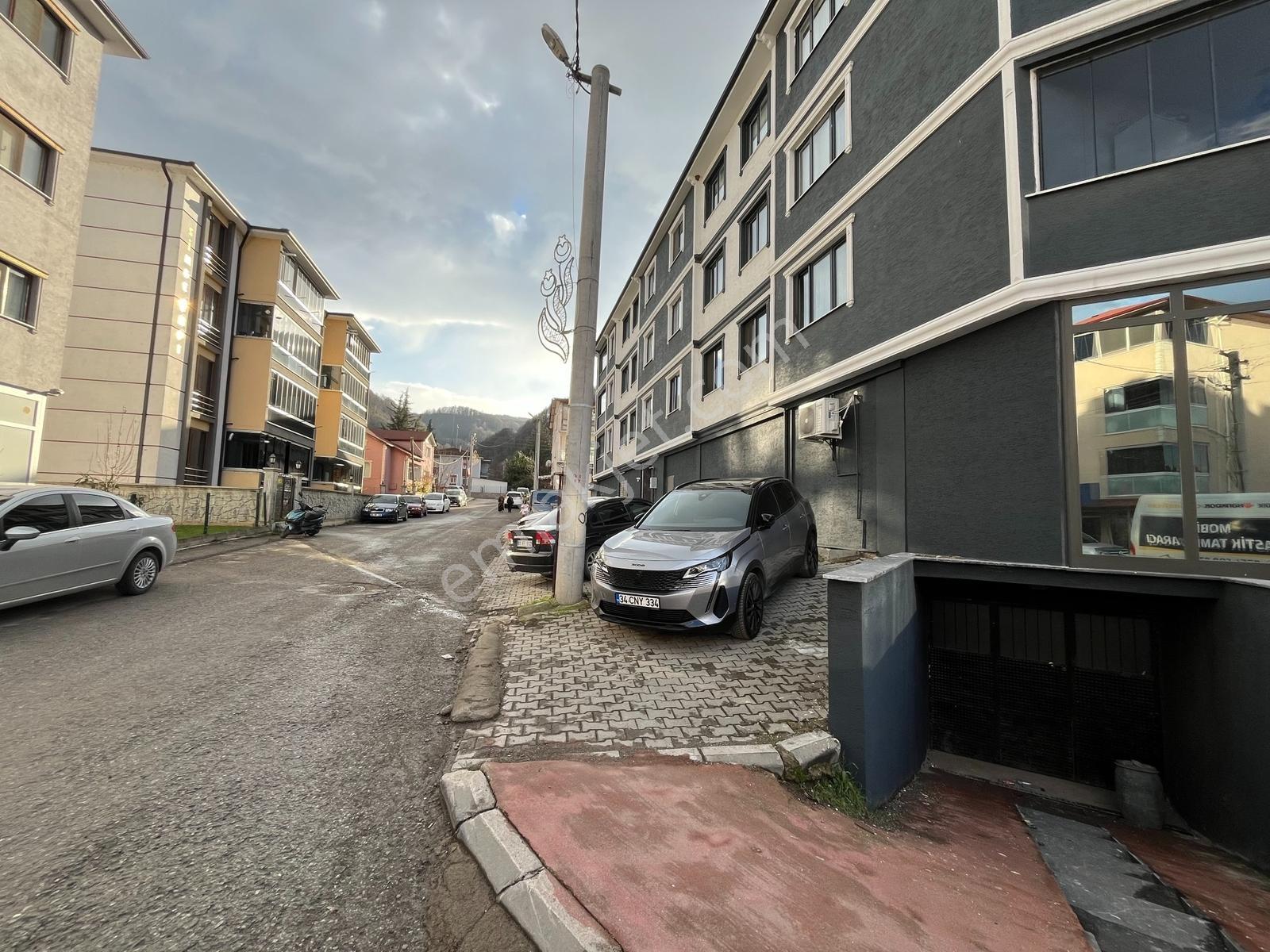 Ruşen Aydın Gyd'dan Kaynaşlı Merkezde Satılık İşyeri Ve Deposu - Görsel 27