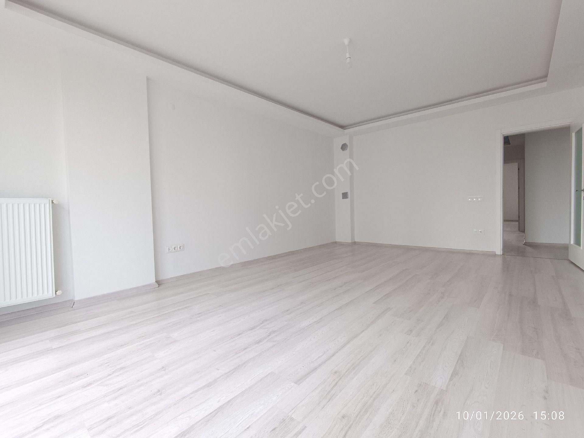 Truva/tramvaya 5dk İskanlı Arakat Cam Balkonlu Geniş - Görsel 9