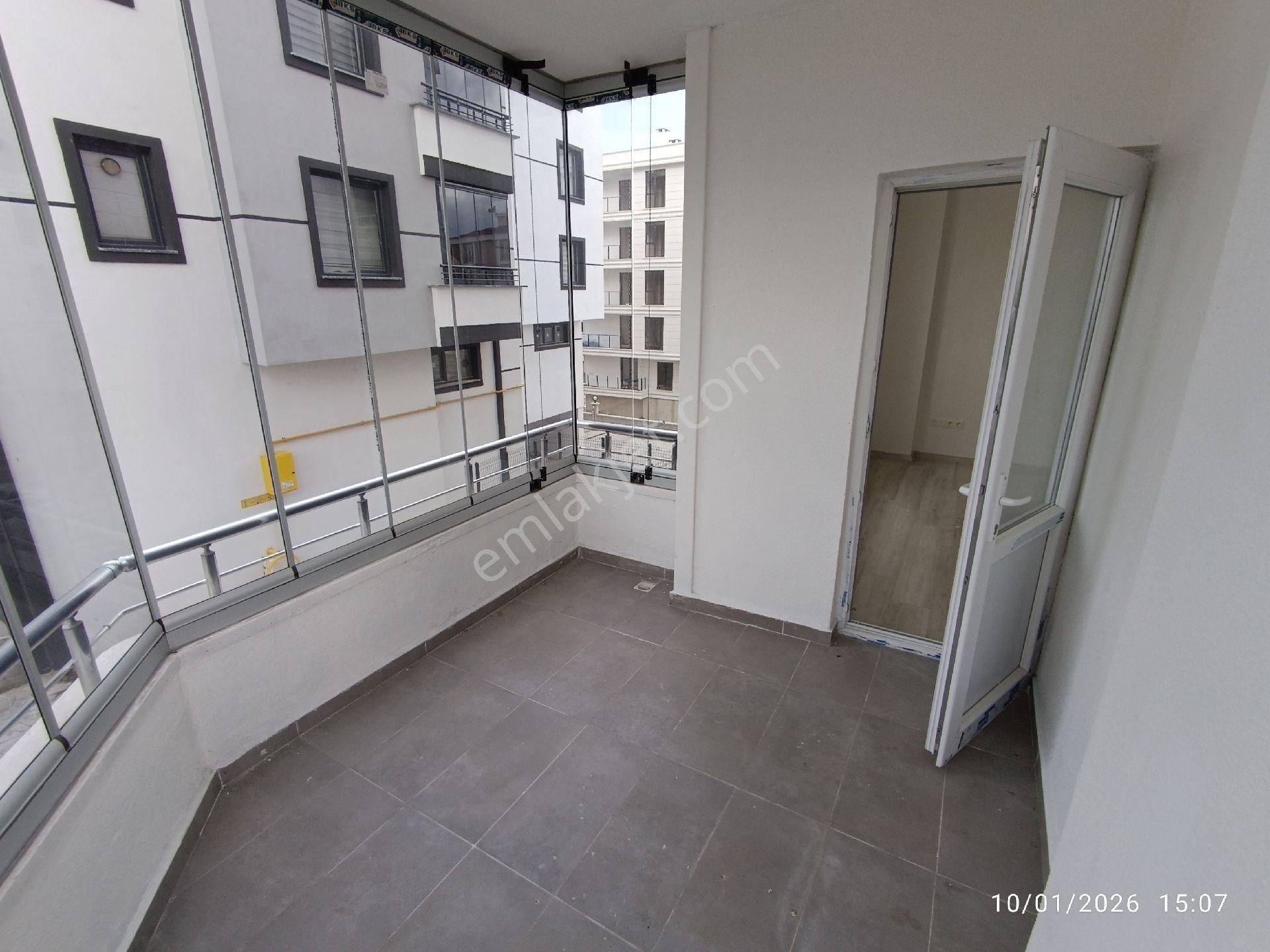 Truva/tramvaya 5dk İskanlı Arakat Cam Balkonlu Geniş - Görsel 21